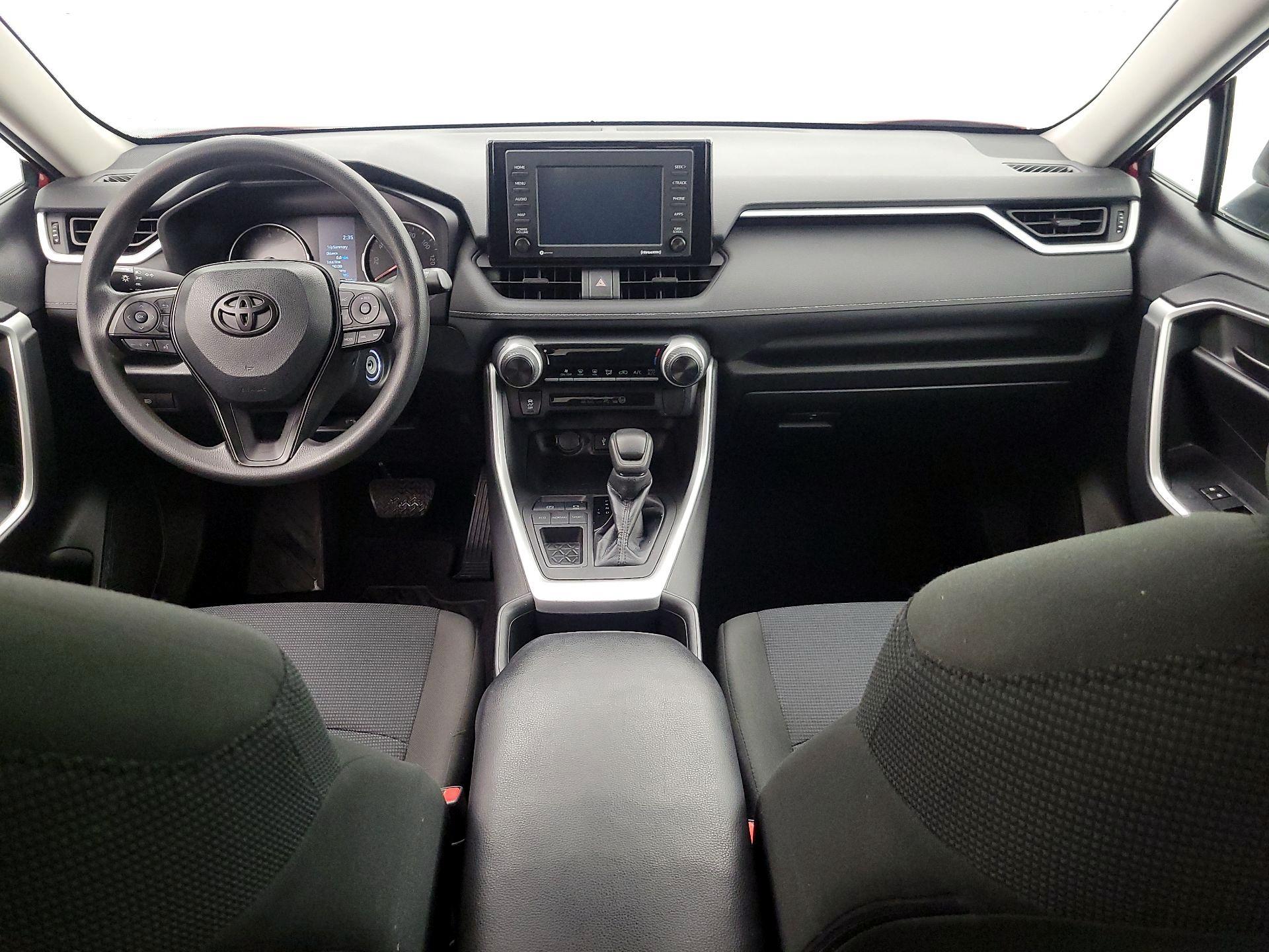 Thumbnail: 2022 Toyota RAV4 - 9