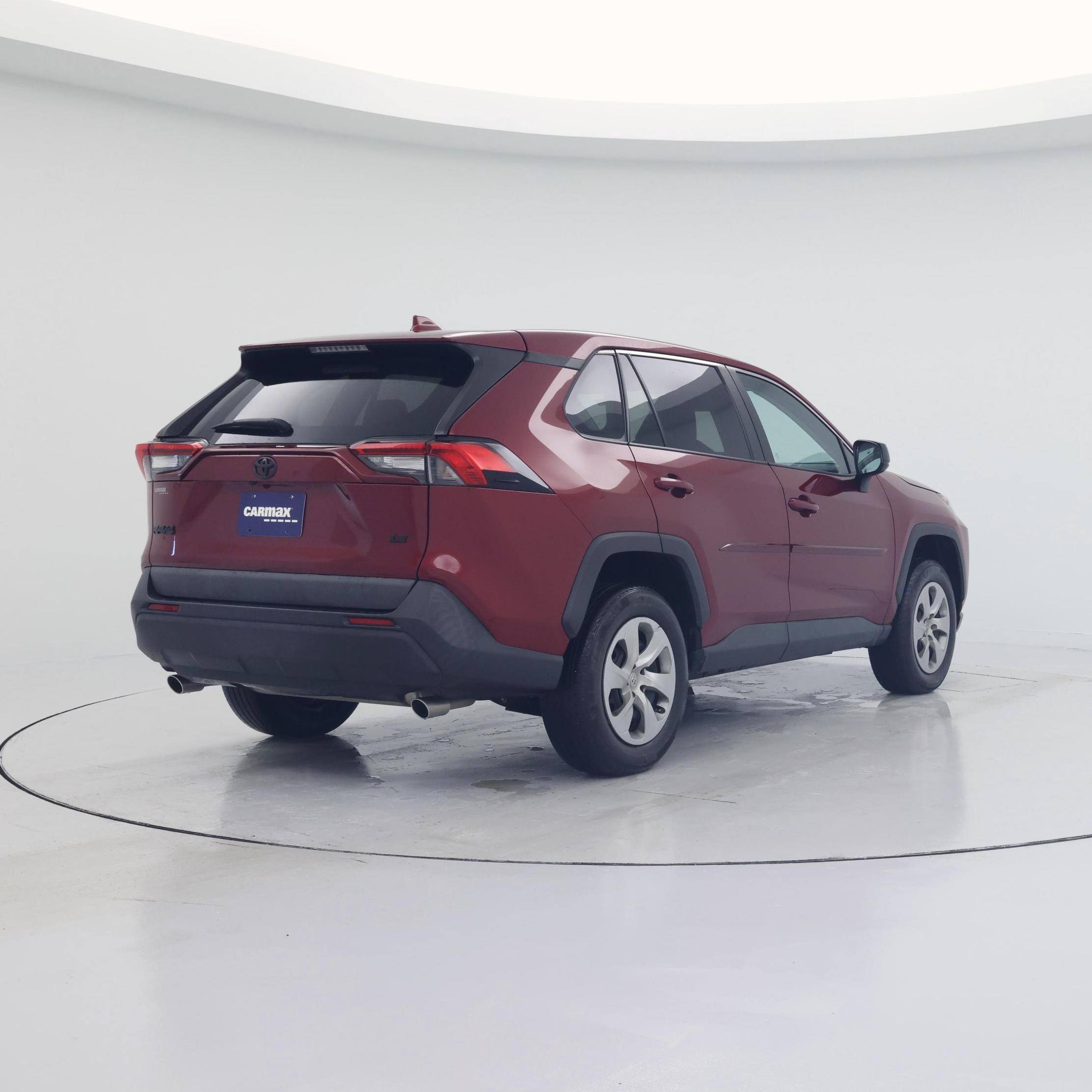 Thumbnail: 2022 Toyota RAV4 - 8