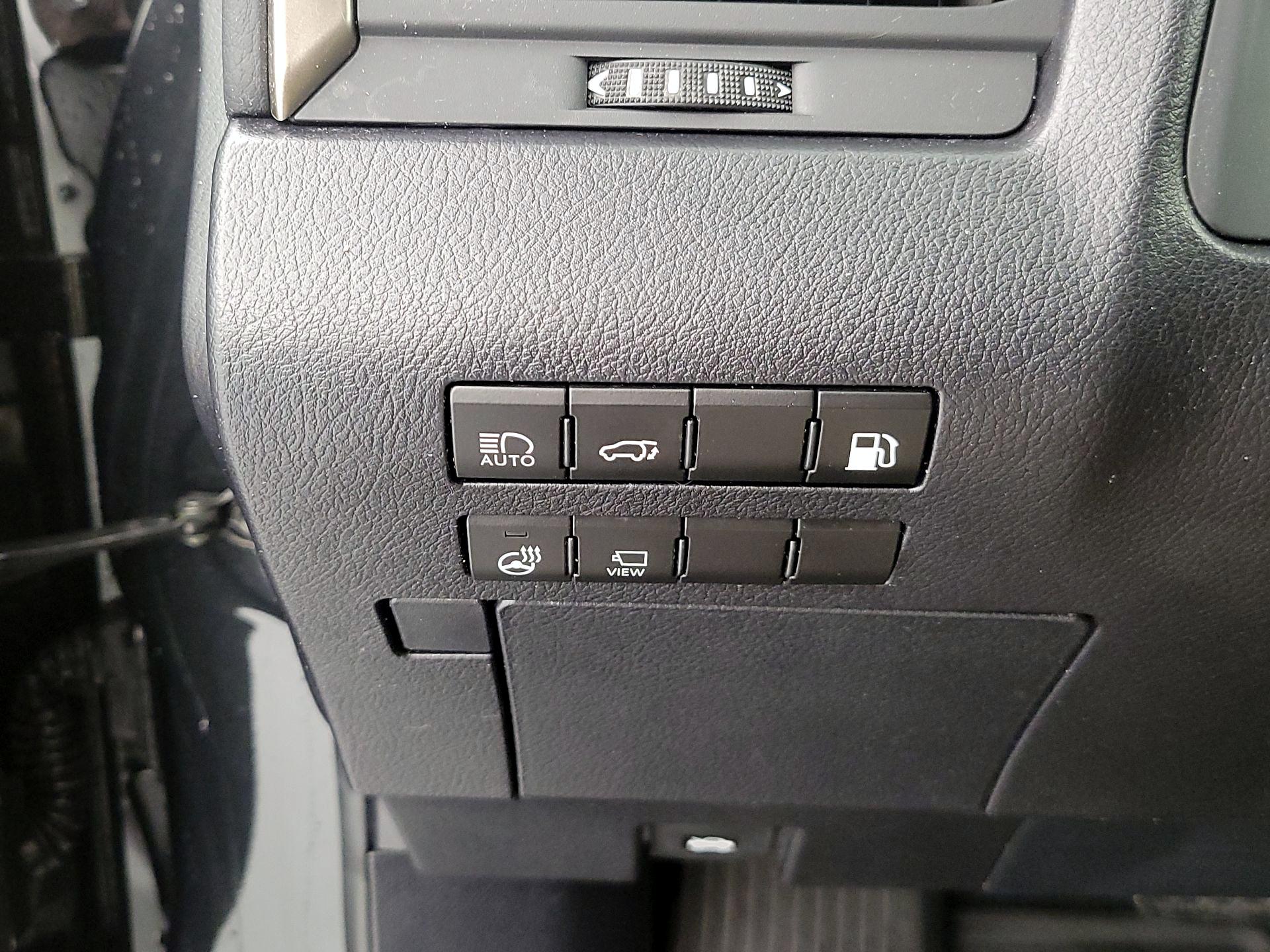 Thumbnail: 2021 Lexus RX - 13