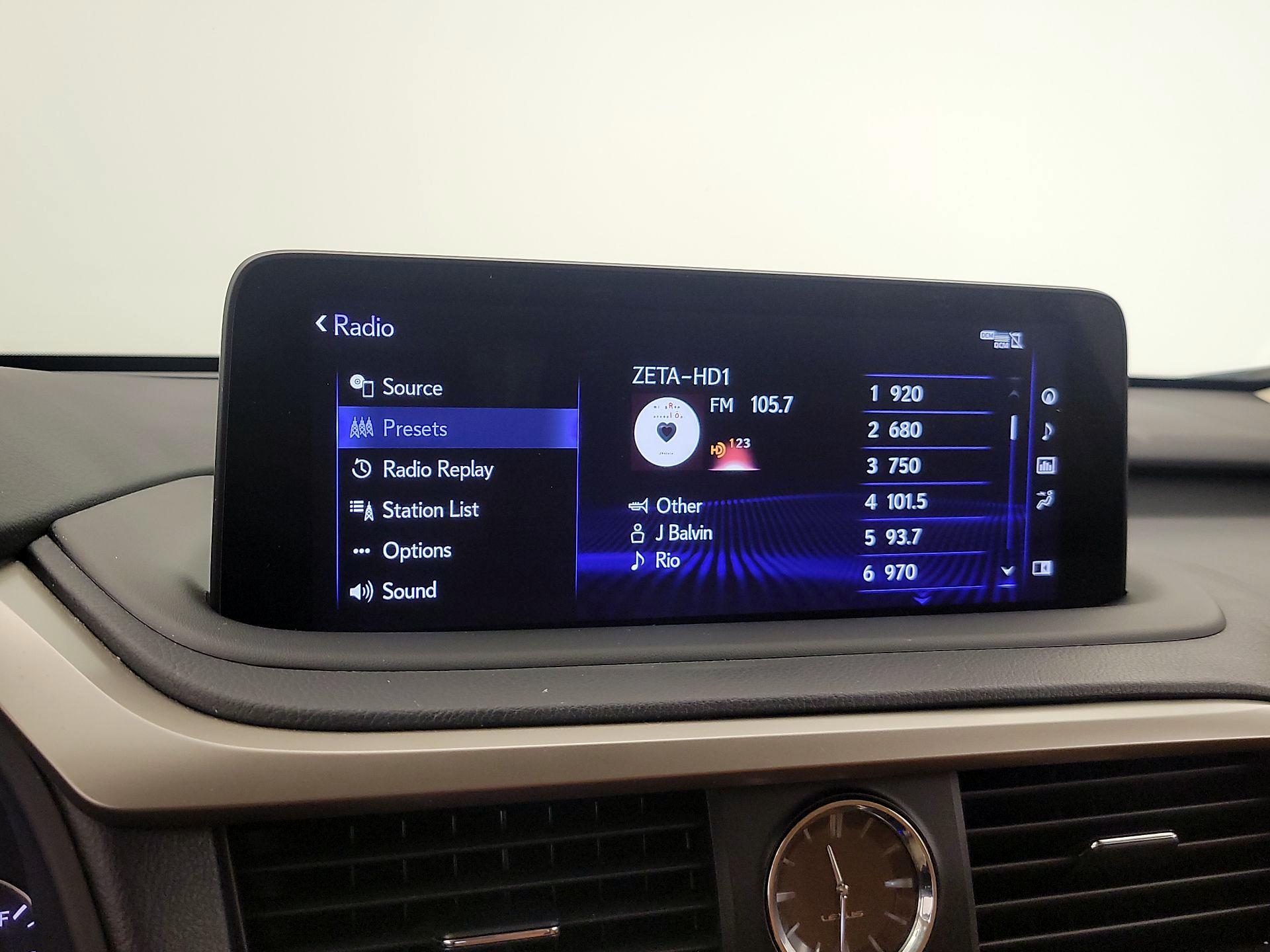 Thumbnail: 2021 Lexus RX - 16