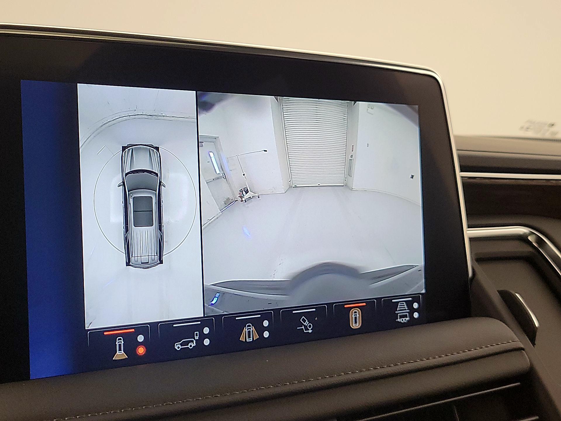 Thumbnail: 2023 Chevrolet Tahoe - 15