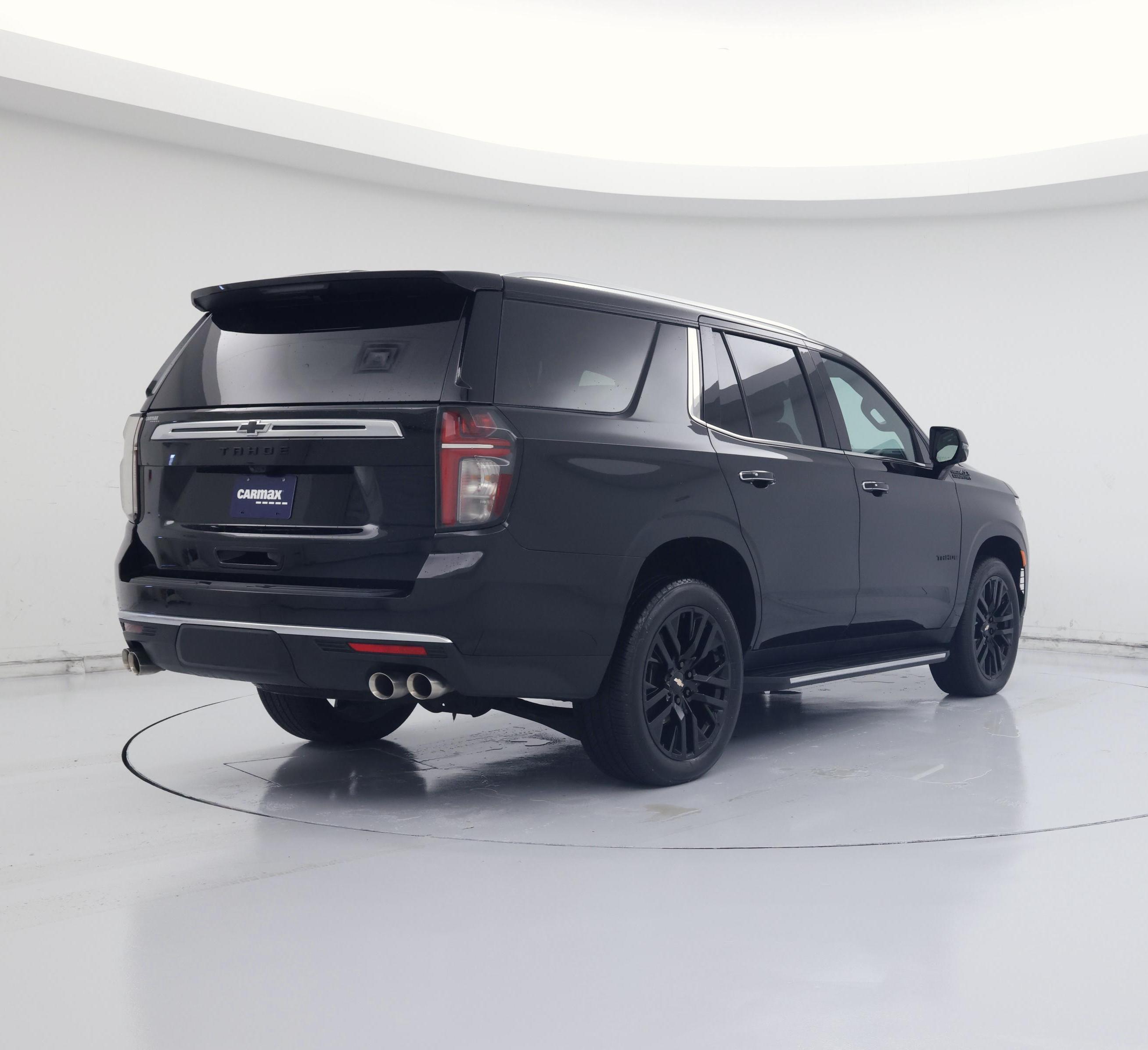 Thumbnail: 2023 Chevrolet Tahoe - 8