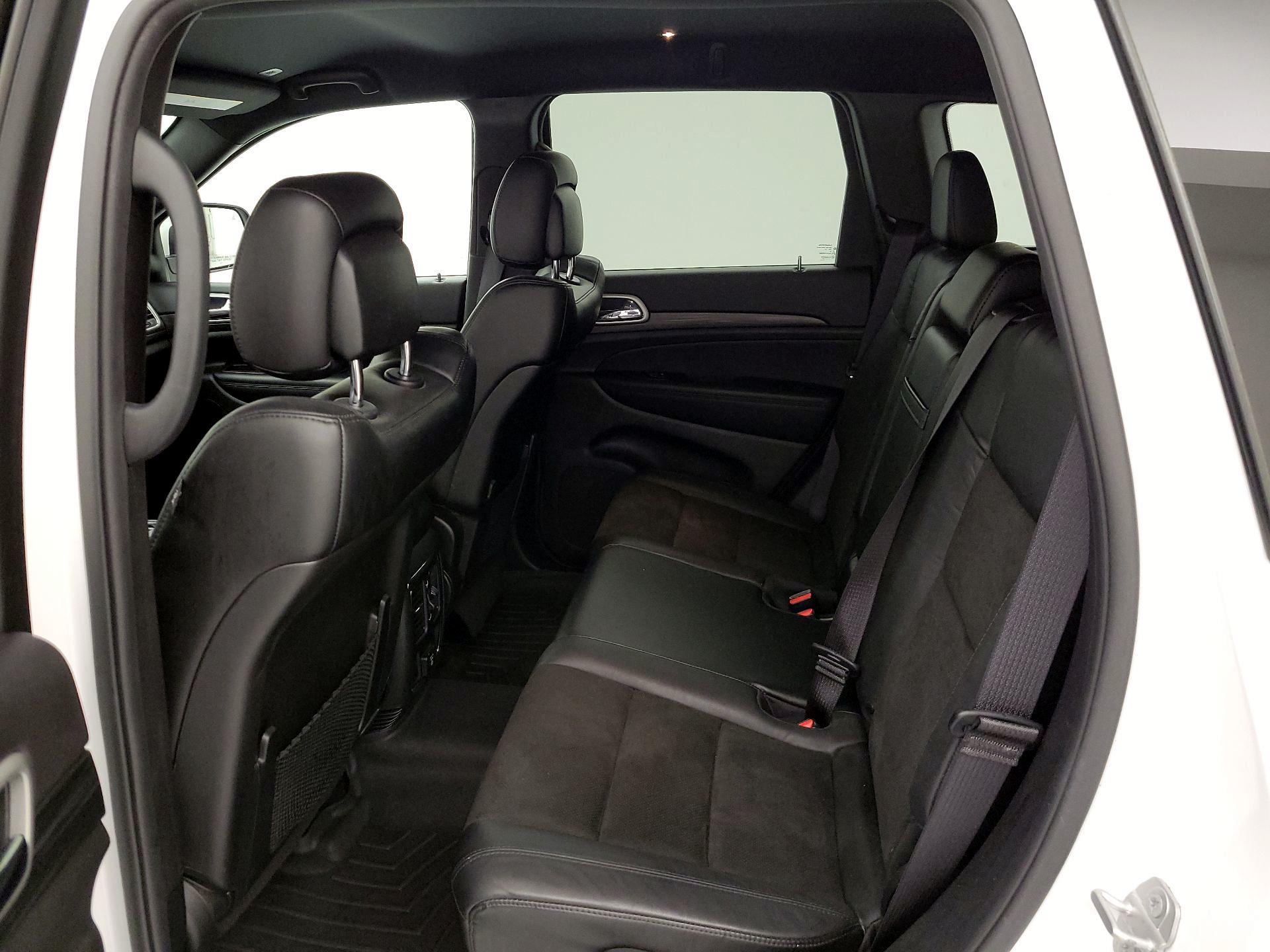 Thumbnail: 2021 Jeep Grand Cherokee - 20