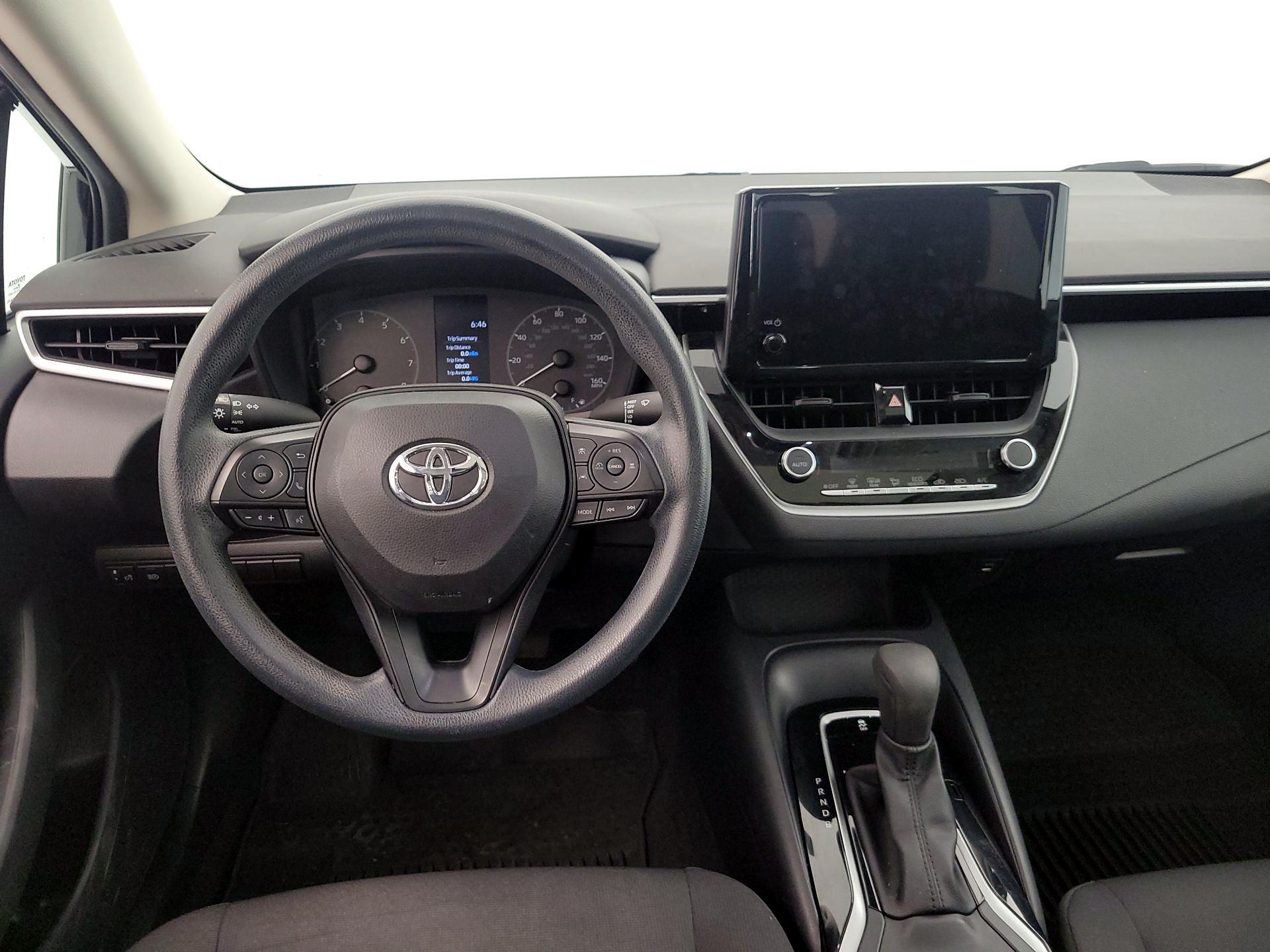 Thumbnail: 2023 Toyota Corolla - 10