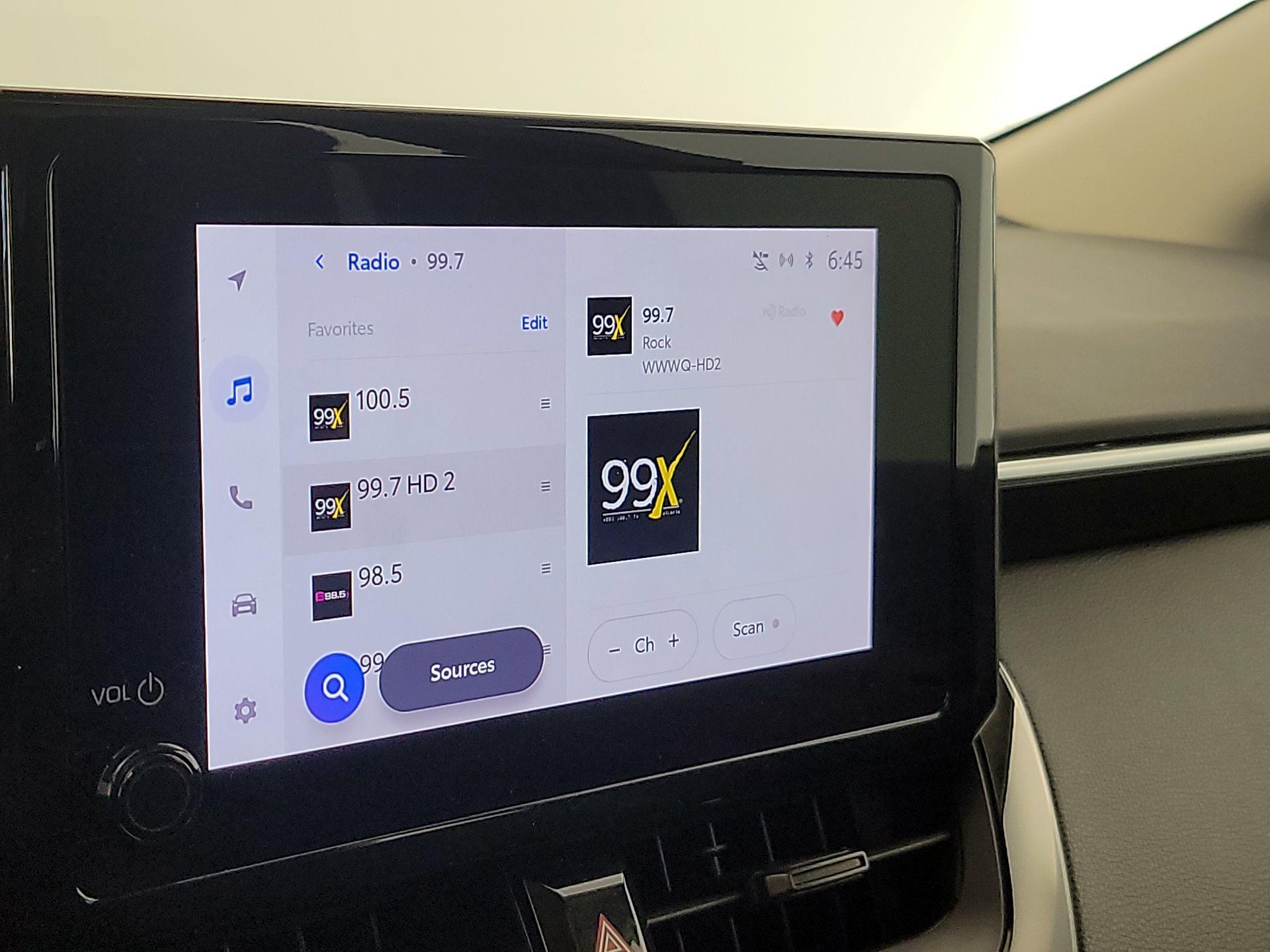 Thumbnail: 2023 Toyota Corolla - 15