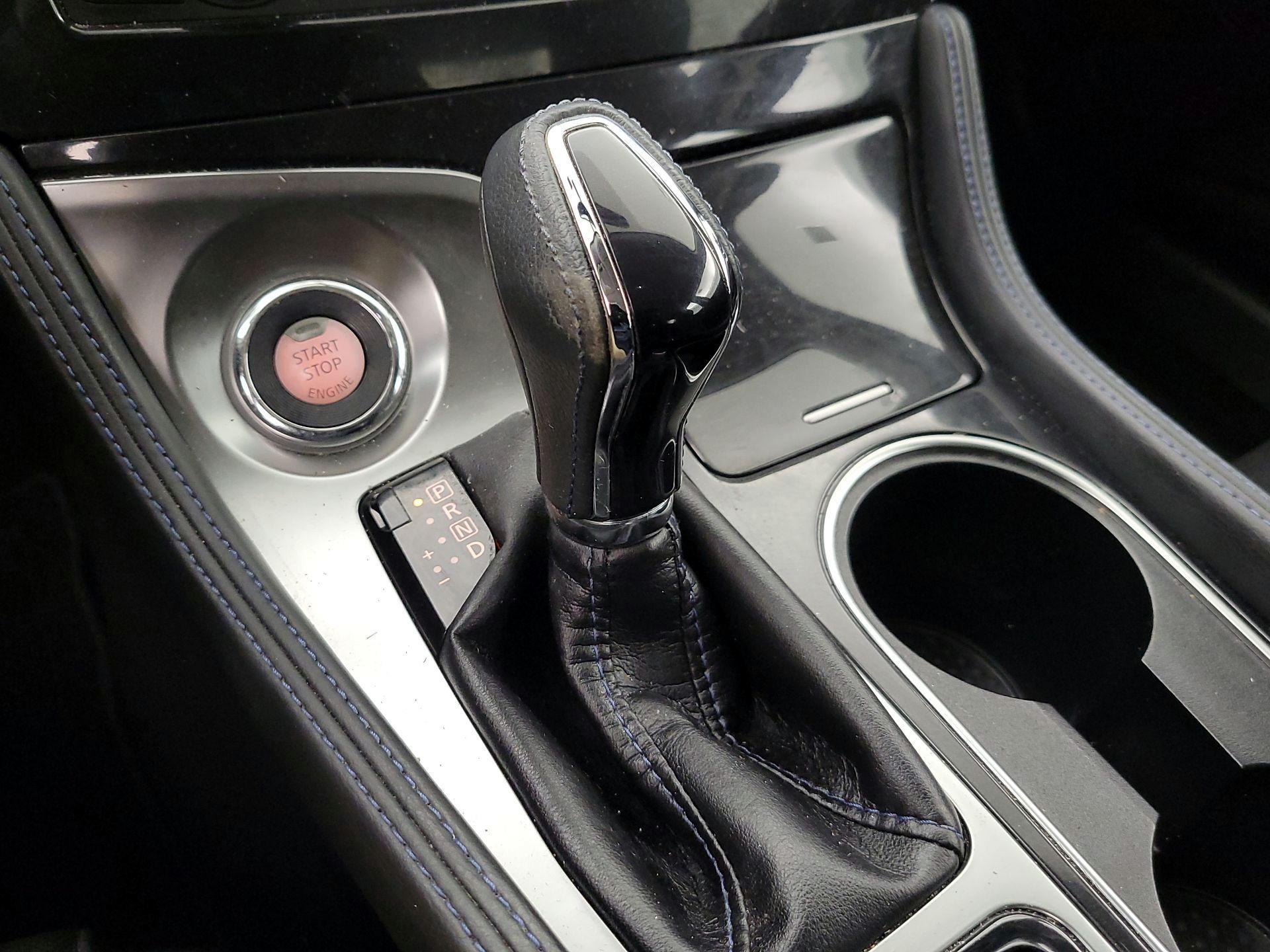 Thumbnail: 2017 Nissan Maxima - 18