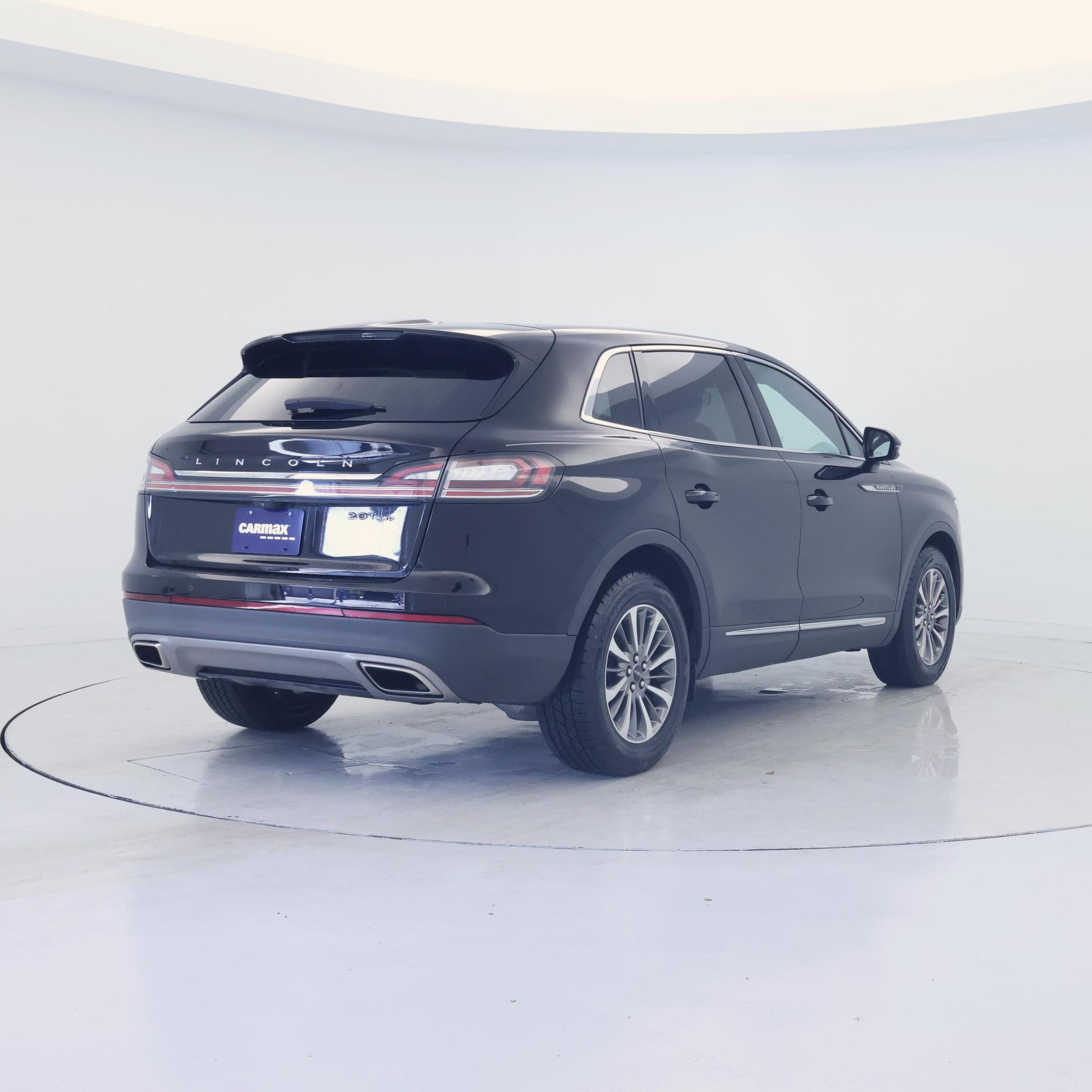 Thumbnail: 2020 Lincoln Nautilus - 8