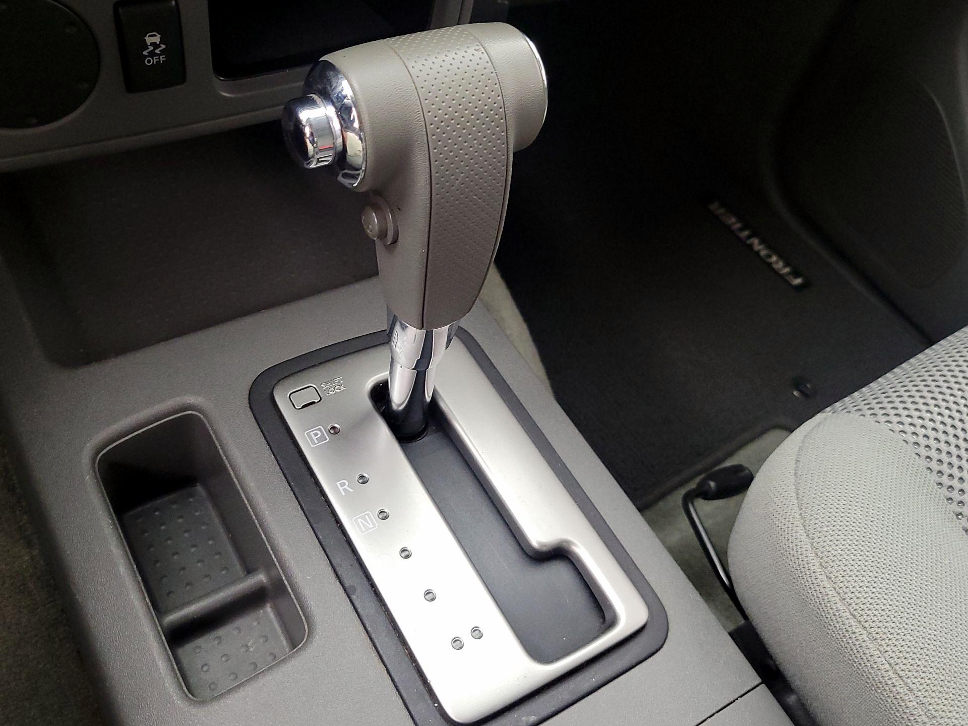 Thumbnail: 2018 Nissan Frontier - 17