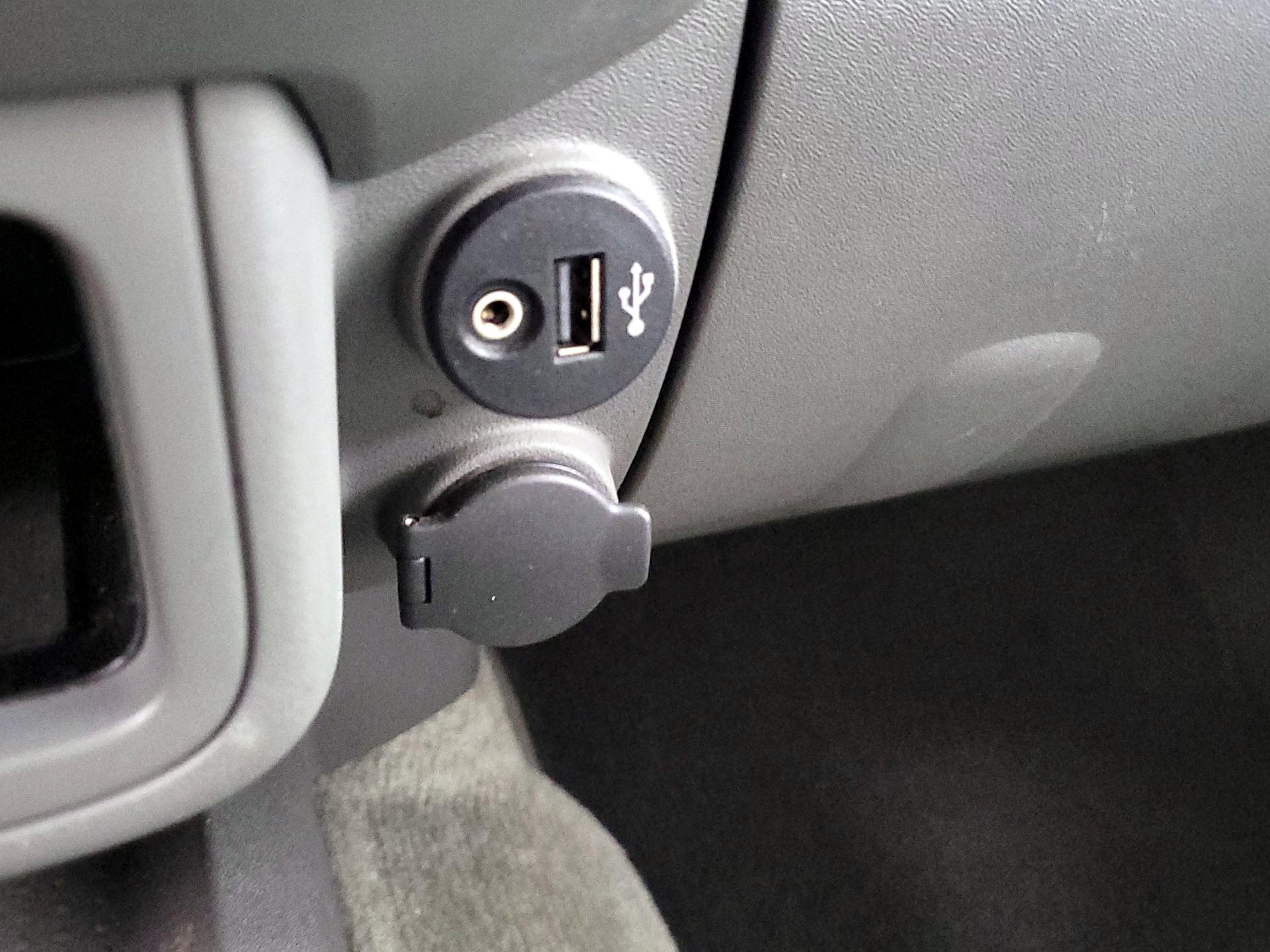 Thumbnail: 2018 Nissan Frontier - 18