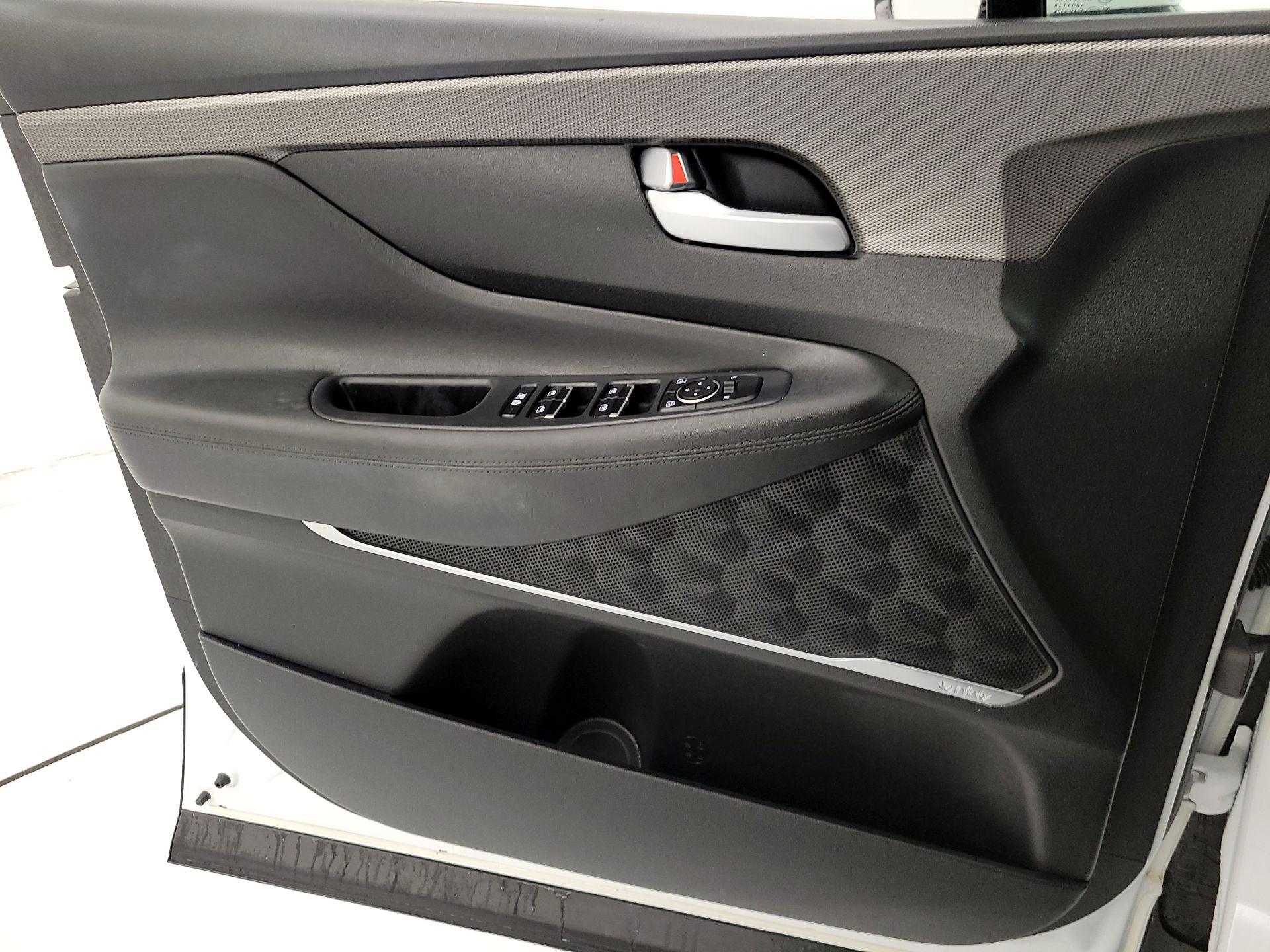 Thumbnail: 2020 Hyundai Santa Fe - 12