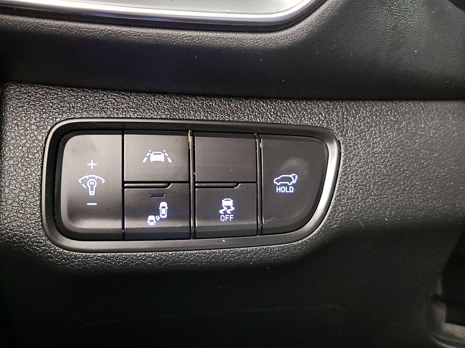 Thumbnail: 2020 Hyundai Santa Fe - 13