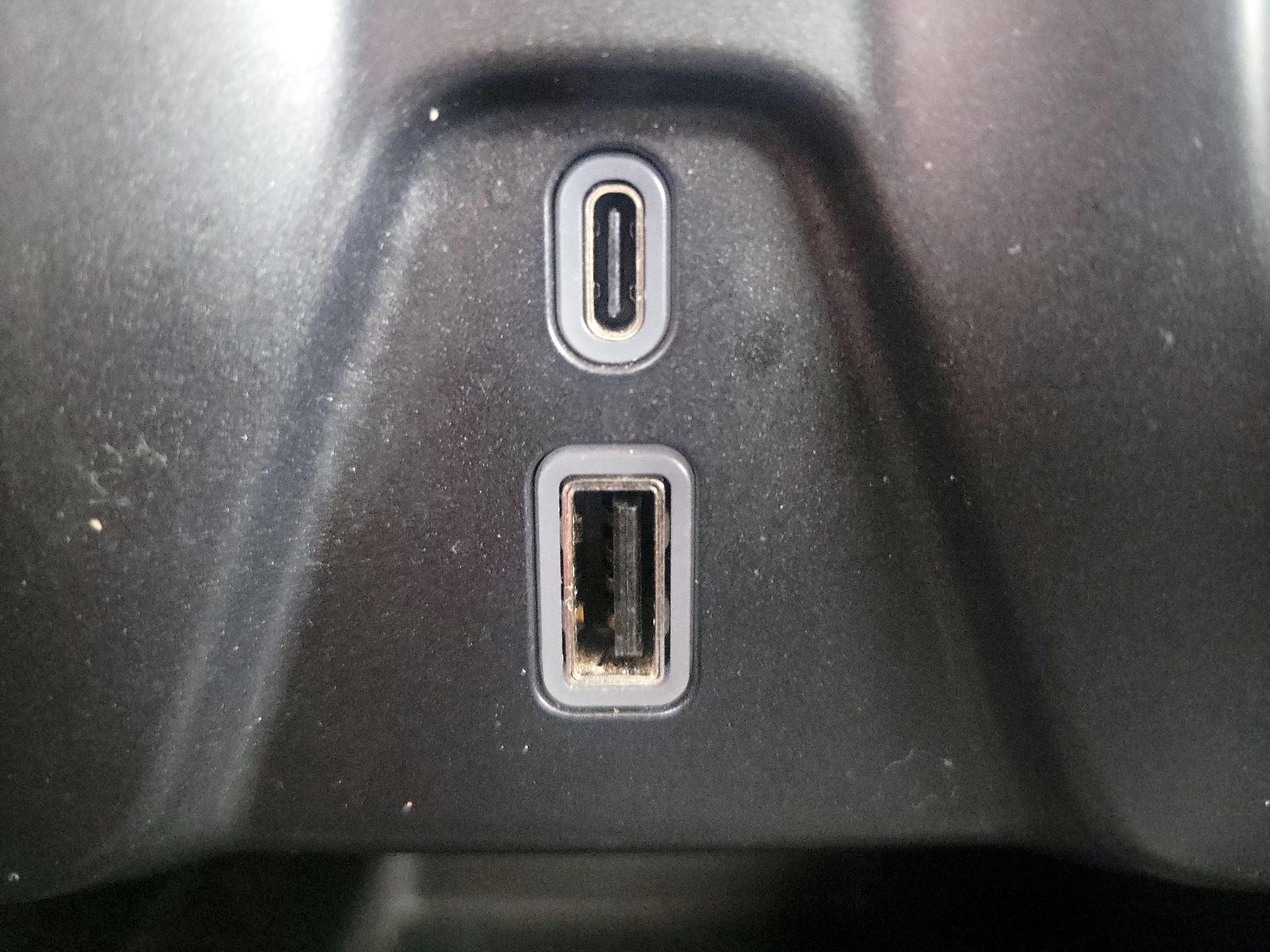 Thumbnail: 2023 Chevrolet Blazer - 18