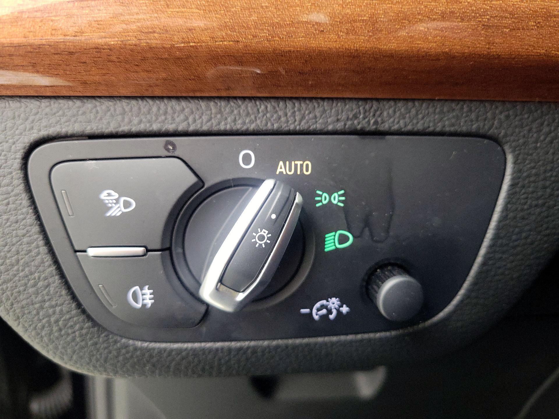 Thumbnail: 2021 Audi Q5 - 13