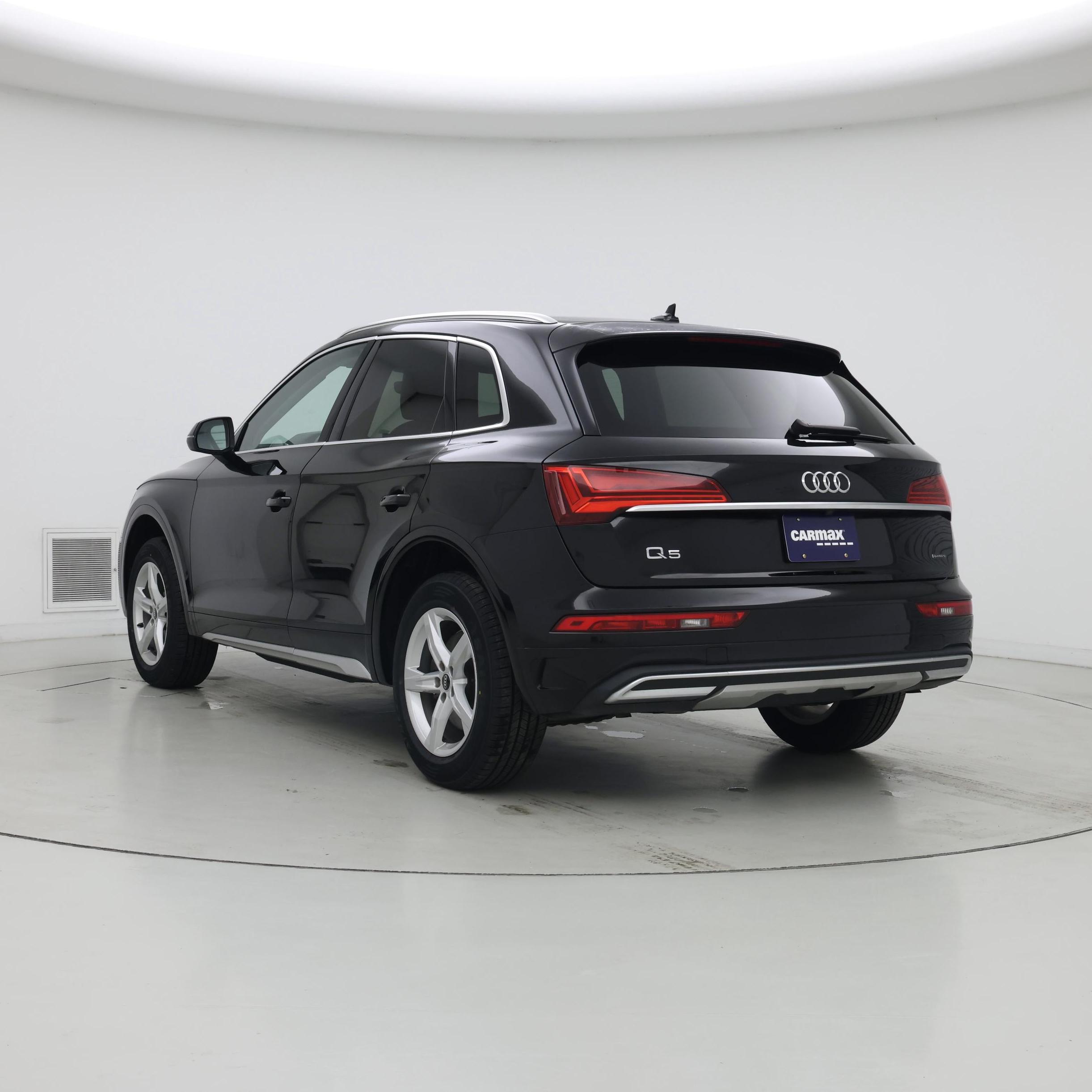 Thumbnail: 2021 Audi Q5 - 2