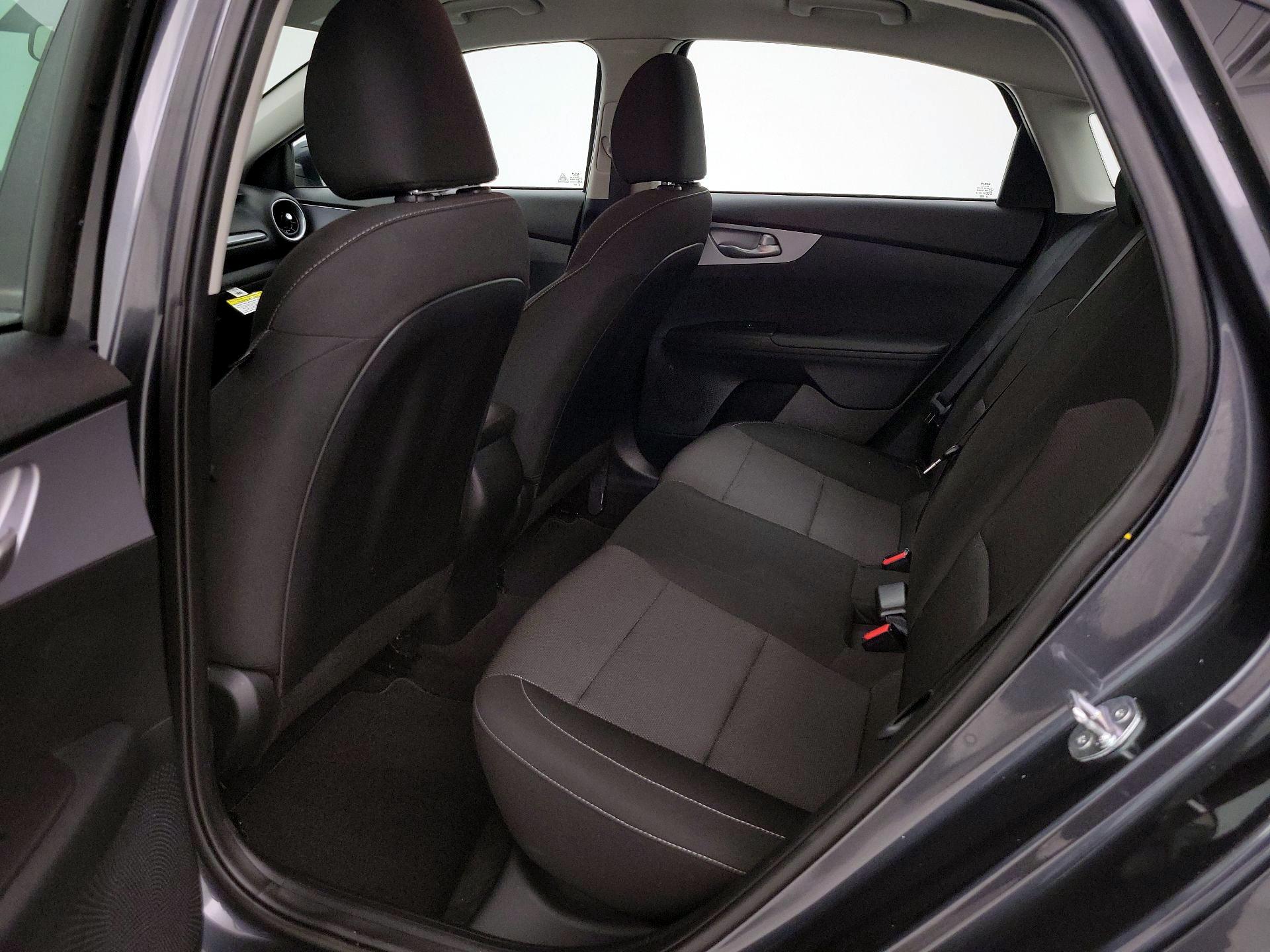 Thumbnail: 2024 Kia Forte - 19