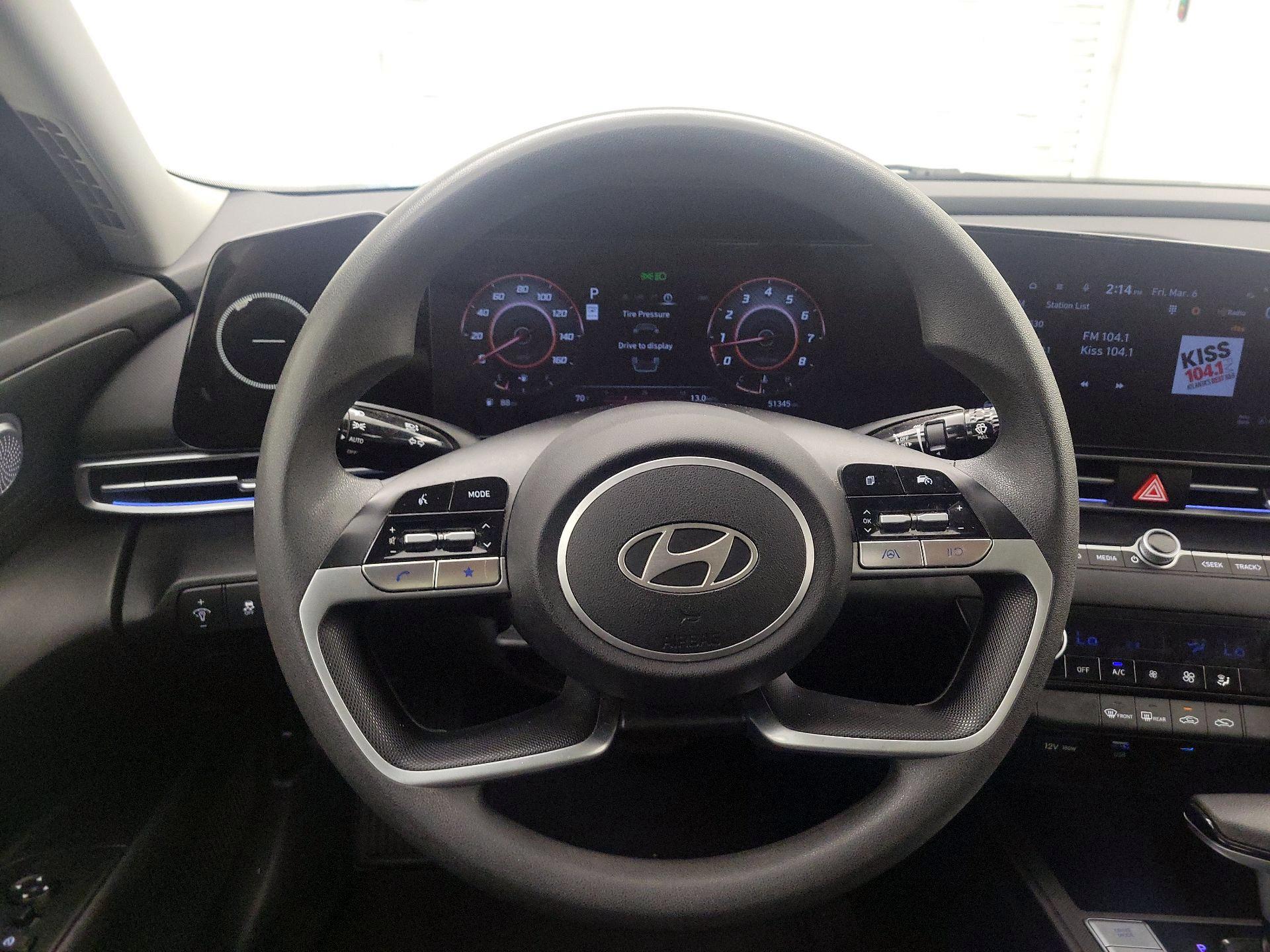 Thumbnail: 2024 Hyundai Elantra - 10