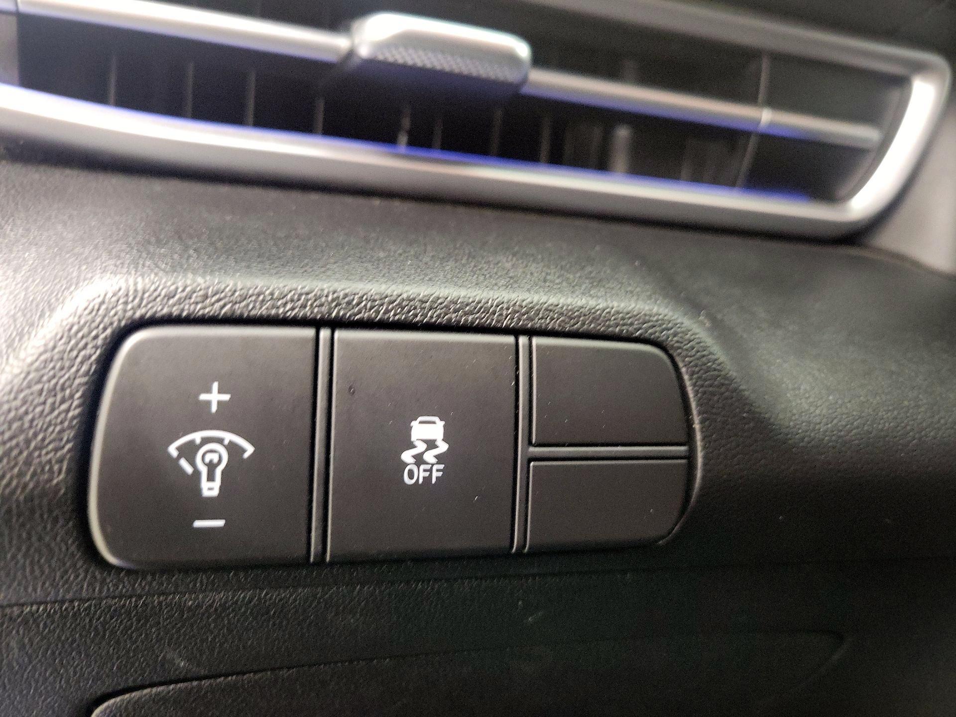 Thumbnail: 2024 Hyundai Elantra - 13