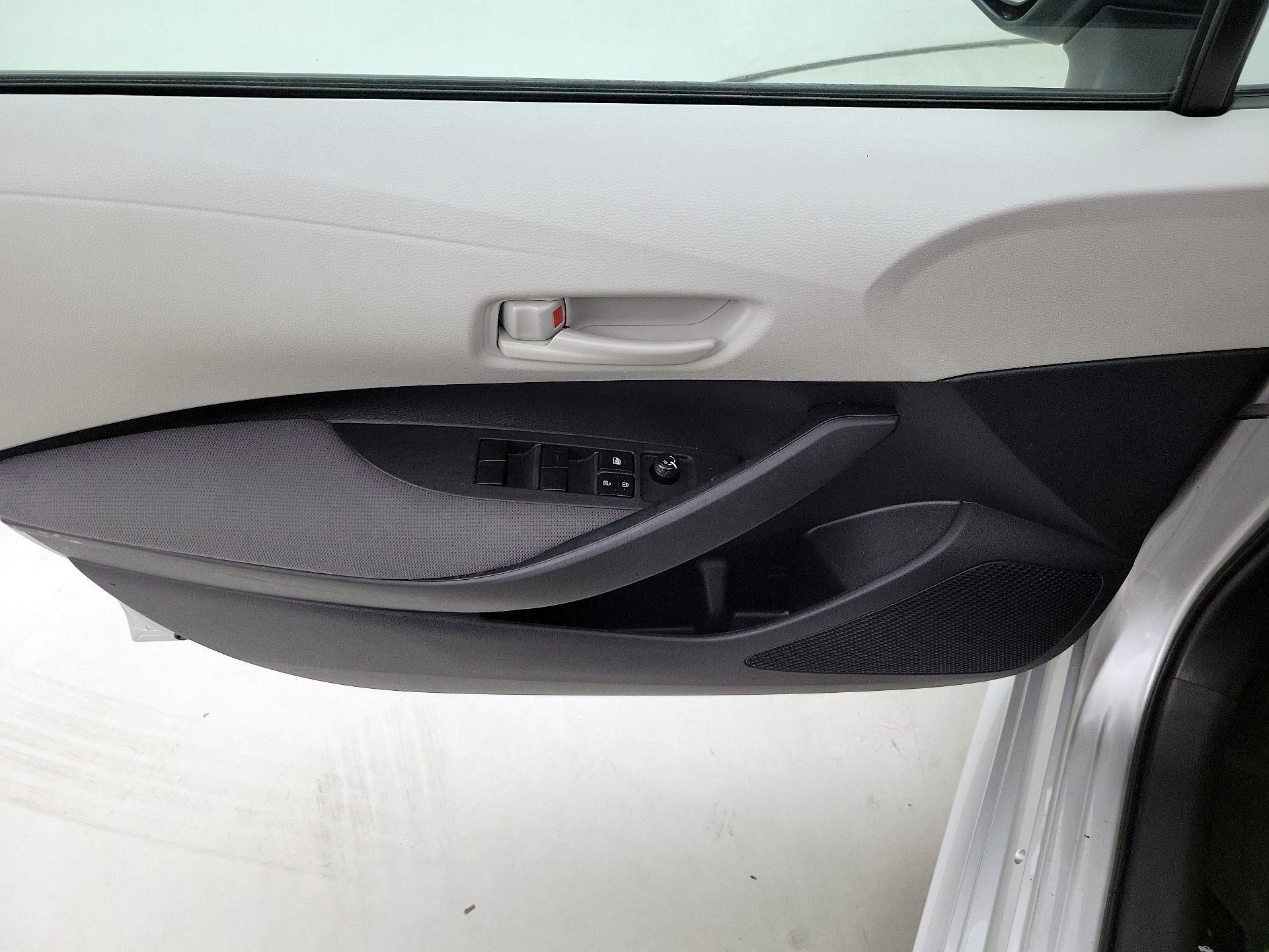 Thumbnail: 2024 Hyundai Elantra - 12