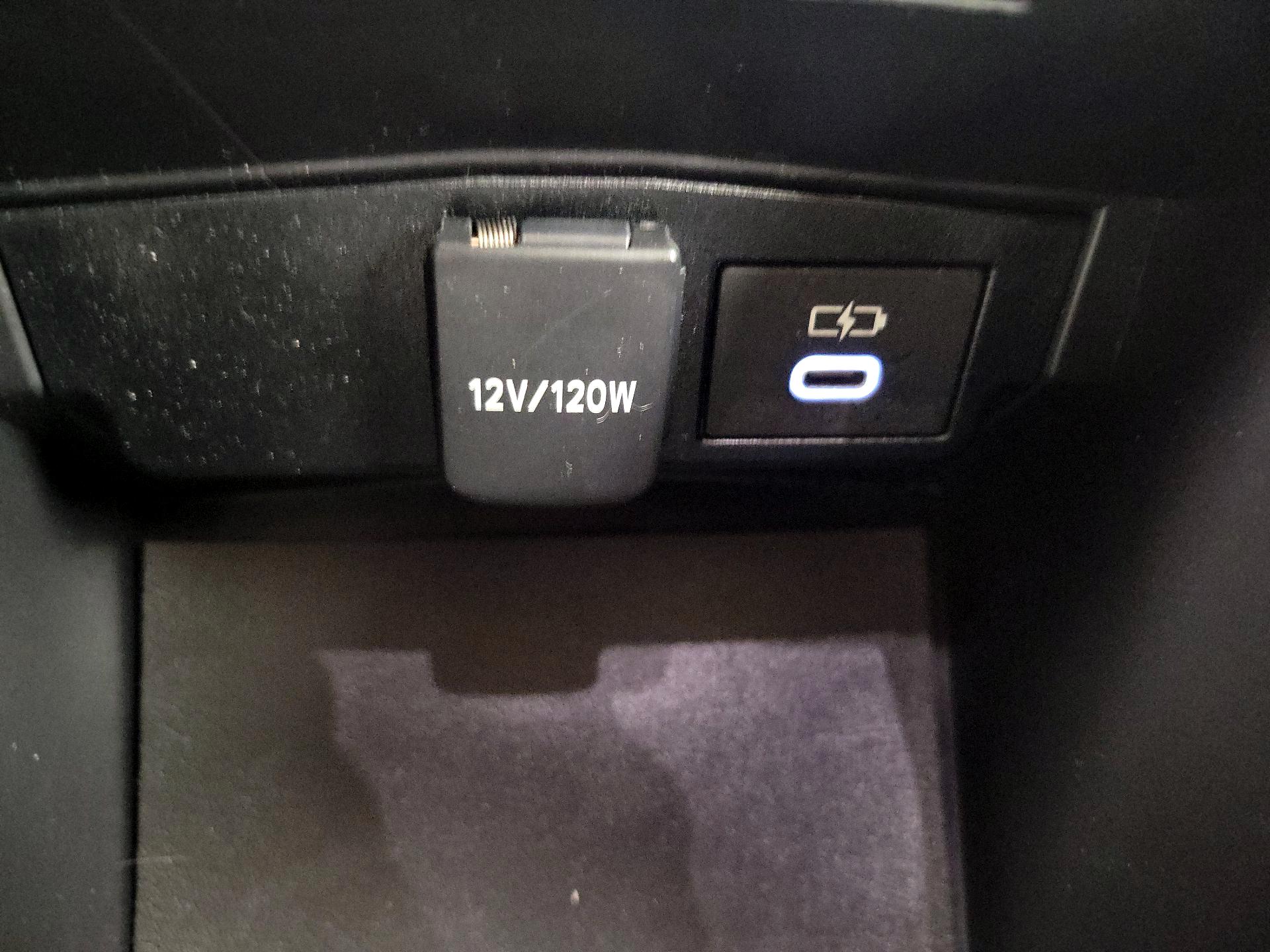 Thumbnail: 2024 Hyundai Elantra - 18