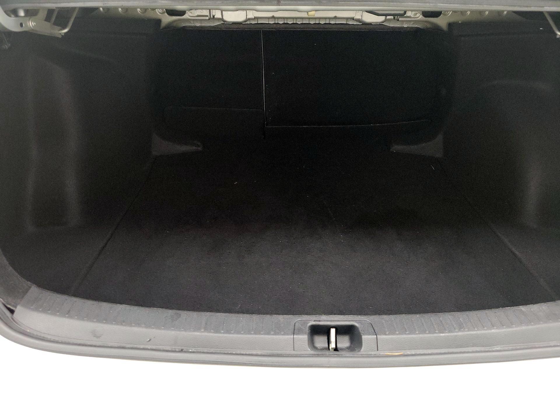 Thumbnail: 2024 Hyundai Elantra - 20