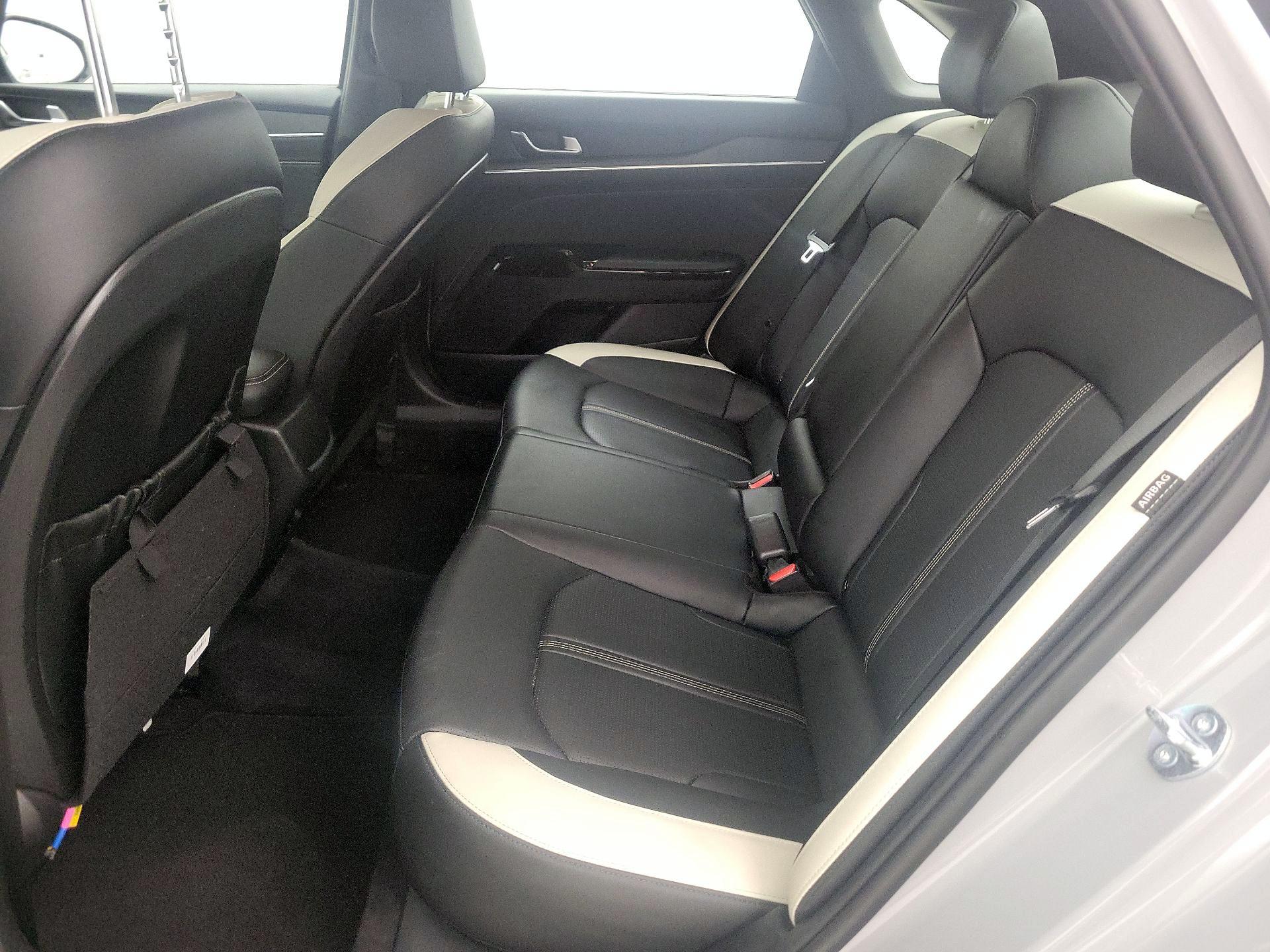 Thumbnail: 2025 Kia K5 - 20