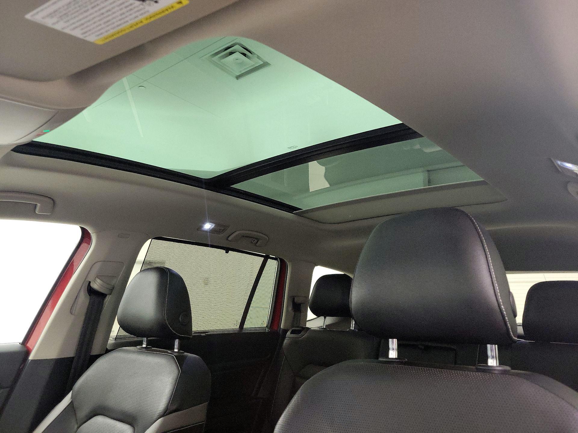 Thumbnail: 2021 Volkswagen Atlas - 20