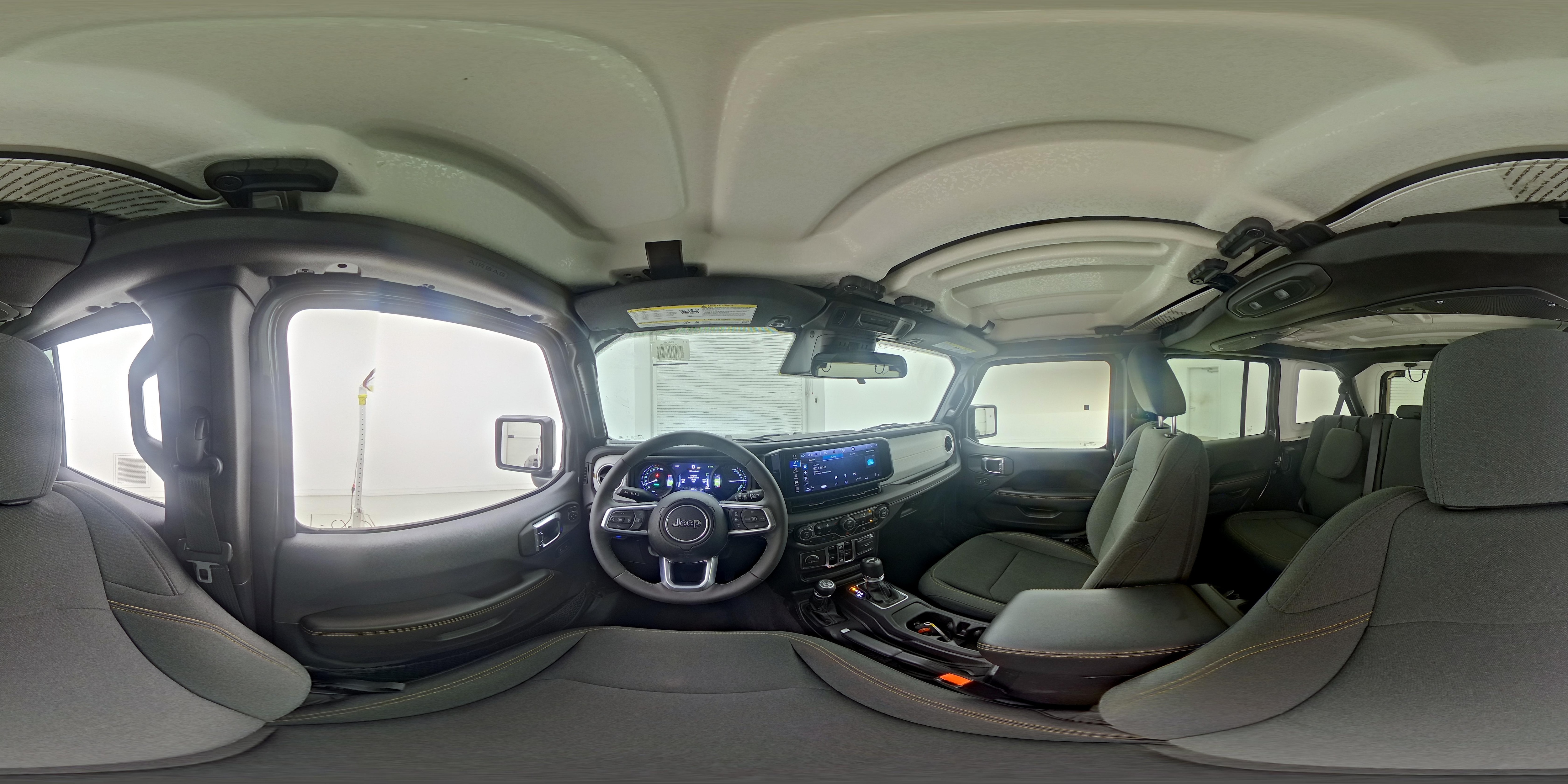 2025 Jeep Wrangler 4xe Sahara 4XE - Photo 27