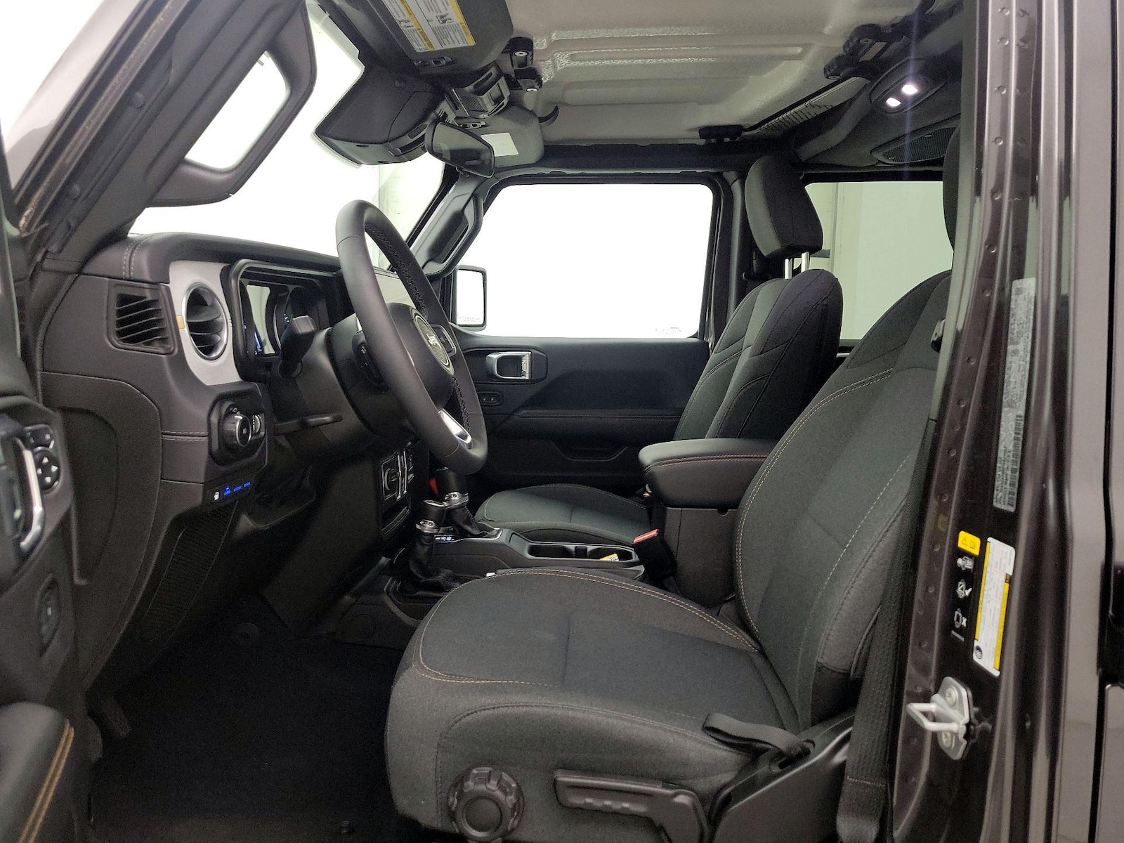 2025 Jeep Wrangler 4xe Sahara 4XE - Photo 12