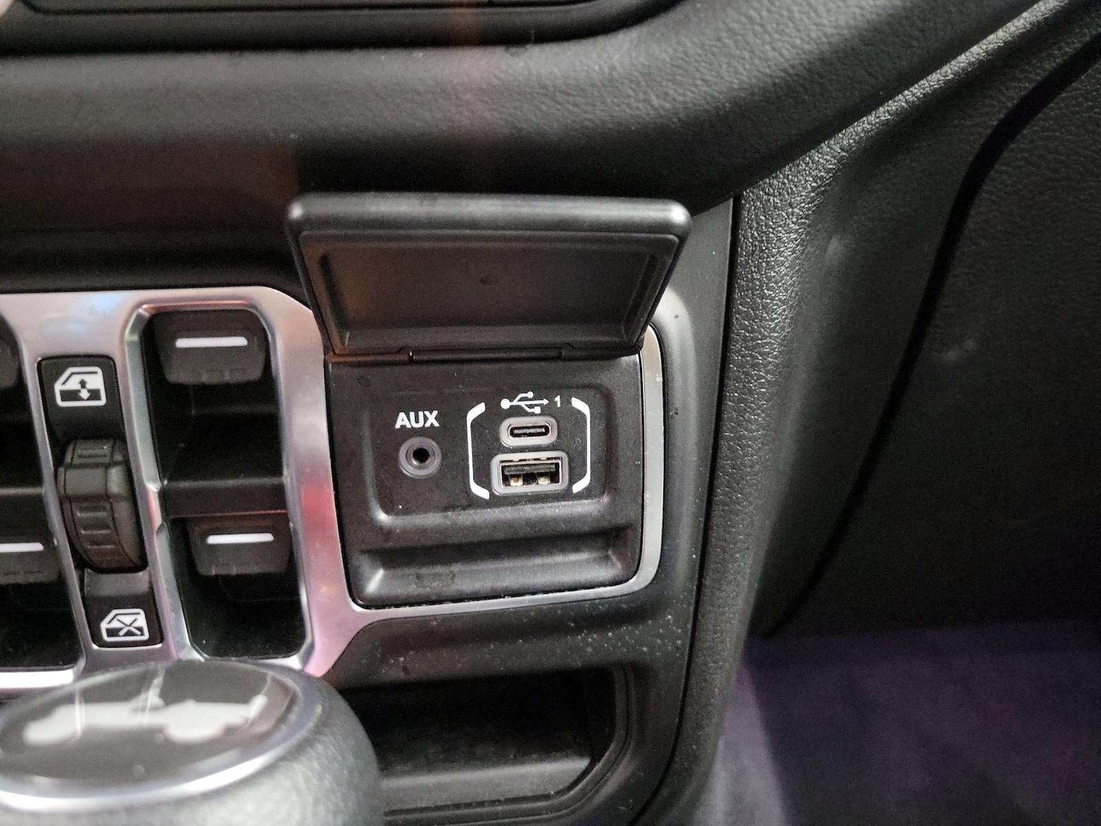 2025 Jeep Wrangler 4xe Sahara 4XE - Photo 19
