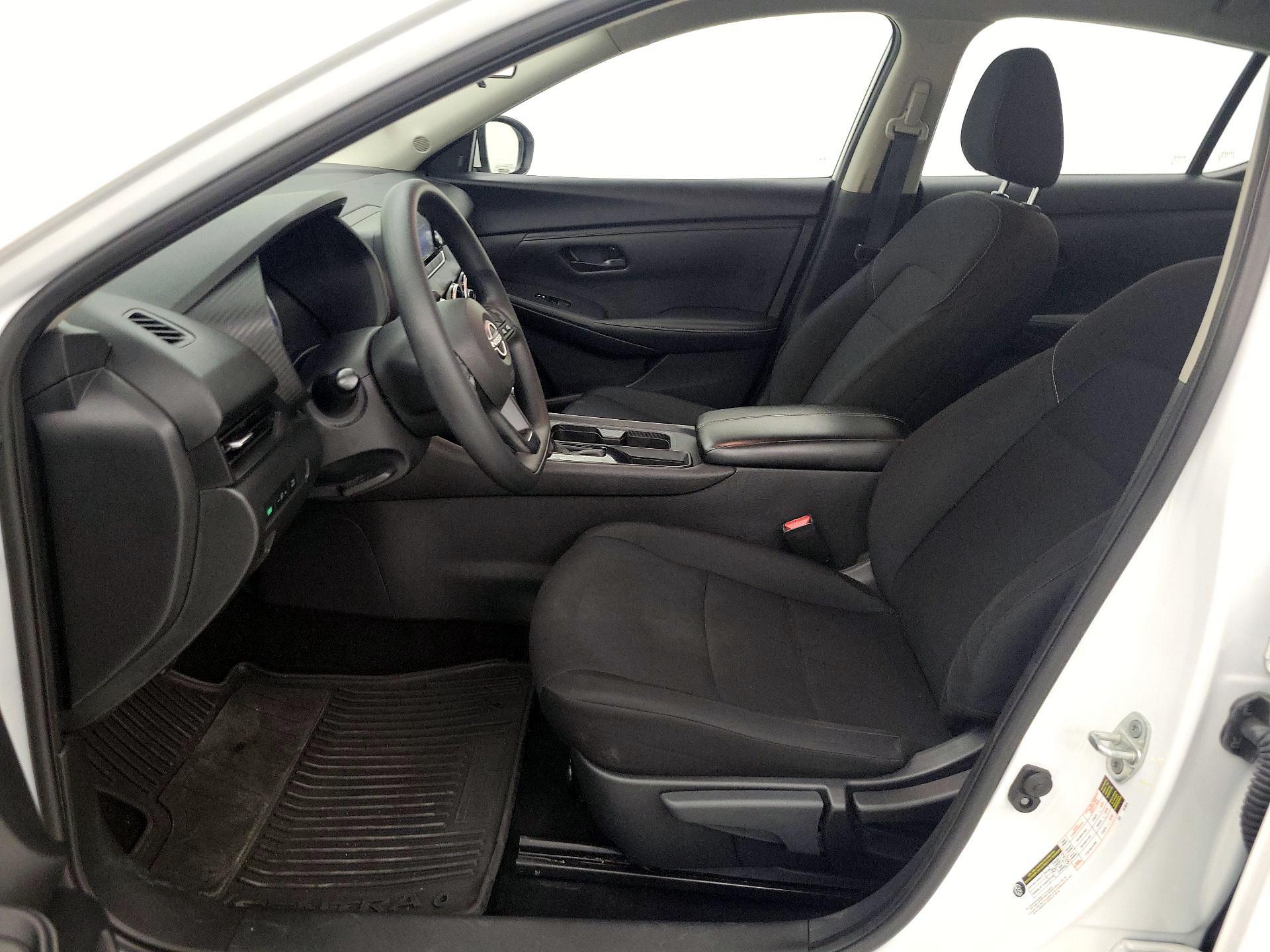 Thumbnail: 2024 Nissan Sentra - 11