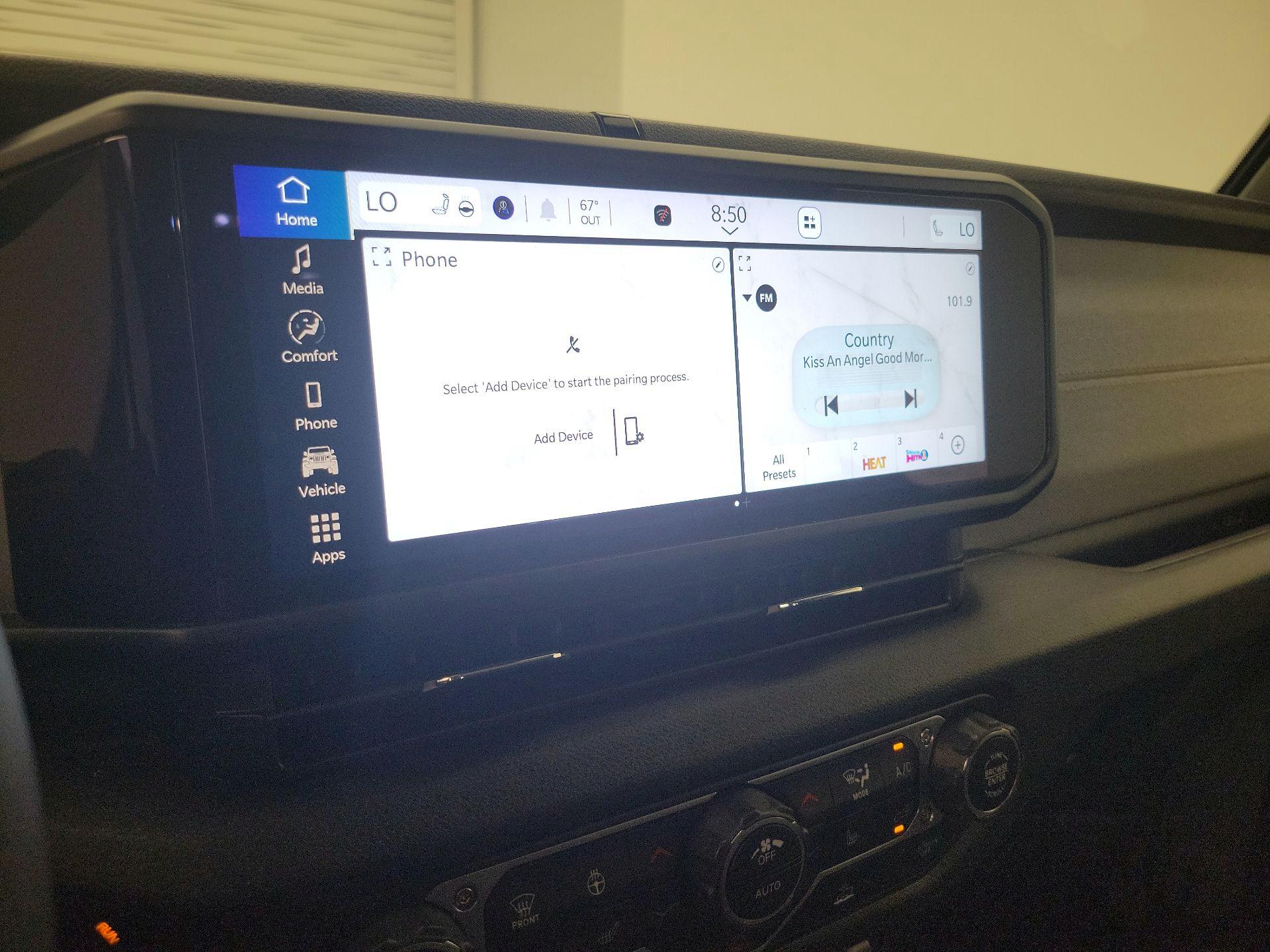 Thumbnail: 2025 Jeep Wrangler - 15