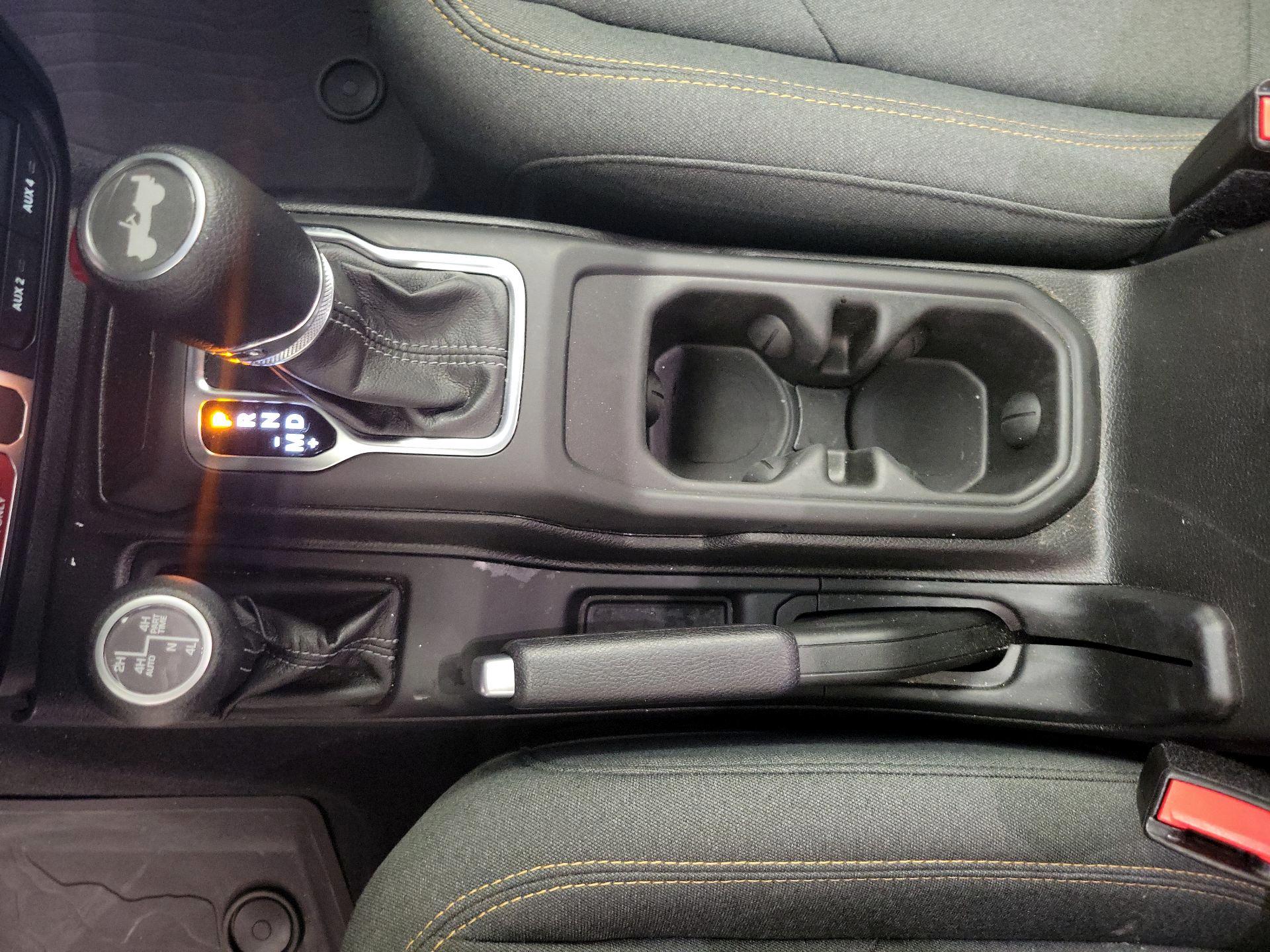 Thumbnail: 2025 Jeep Wrangler - 17