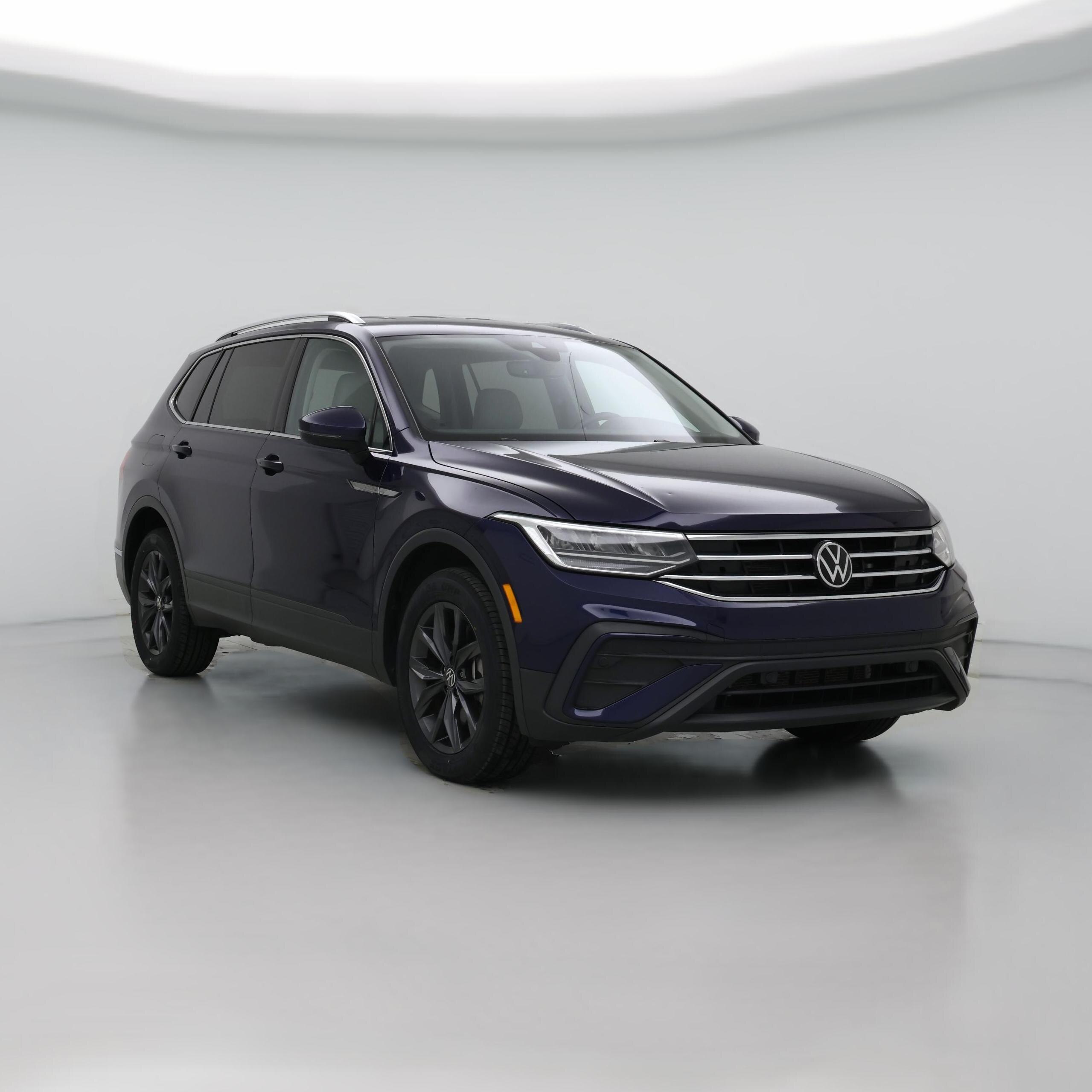 Thumbnail: 2023 Volkswagen Tiguan - 1