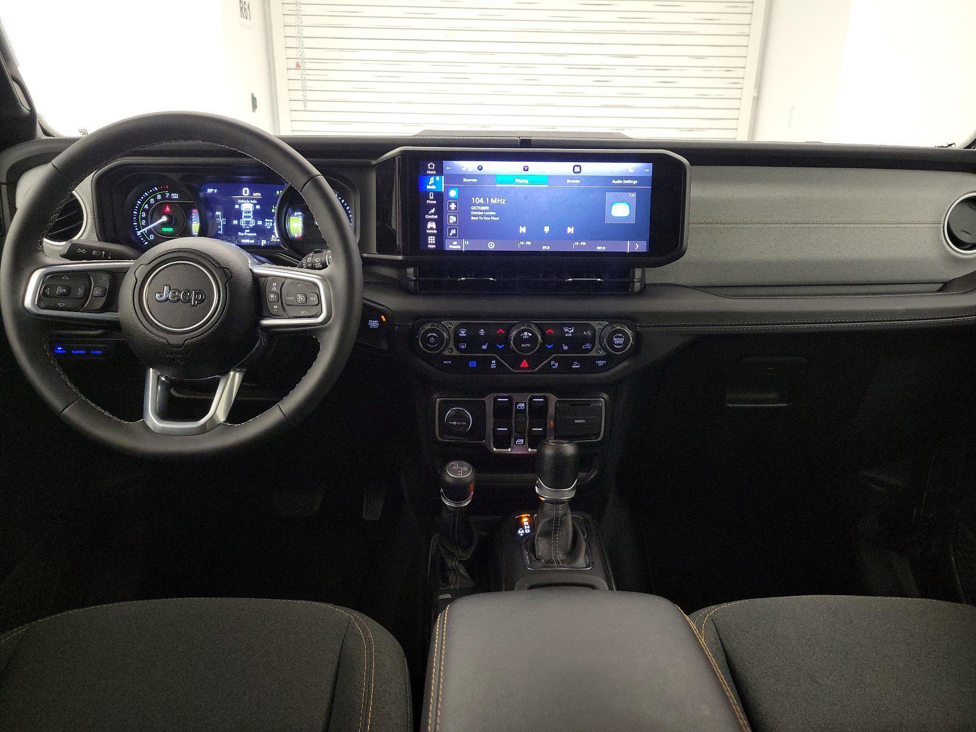 Thumbnail: 2025 Jeep Wrangler - 9