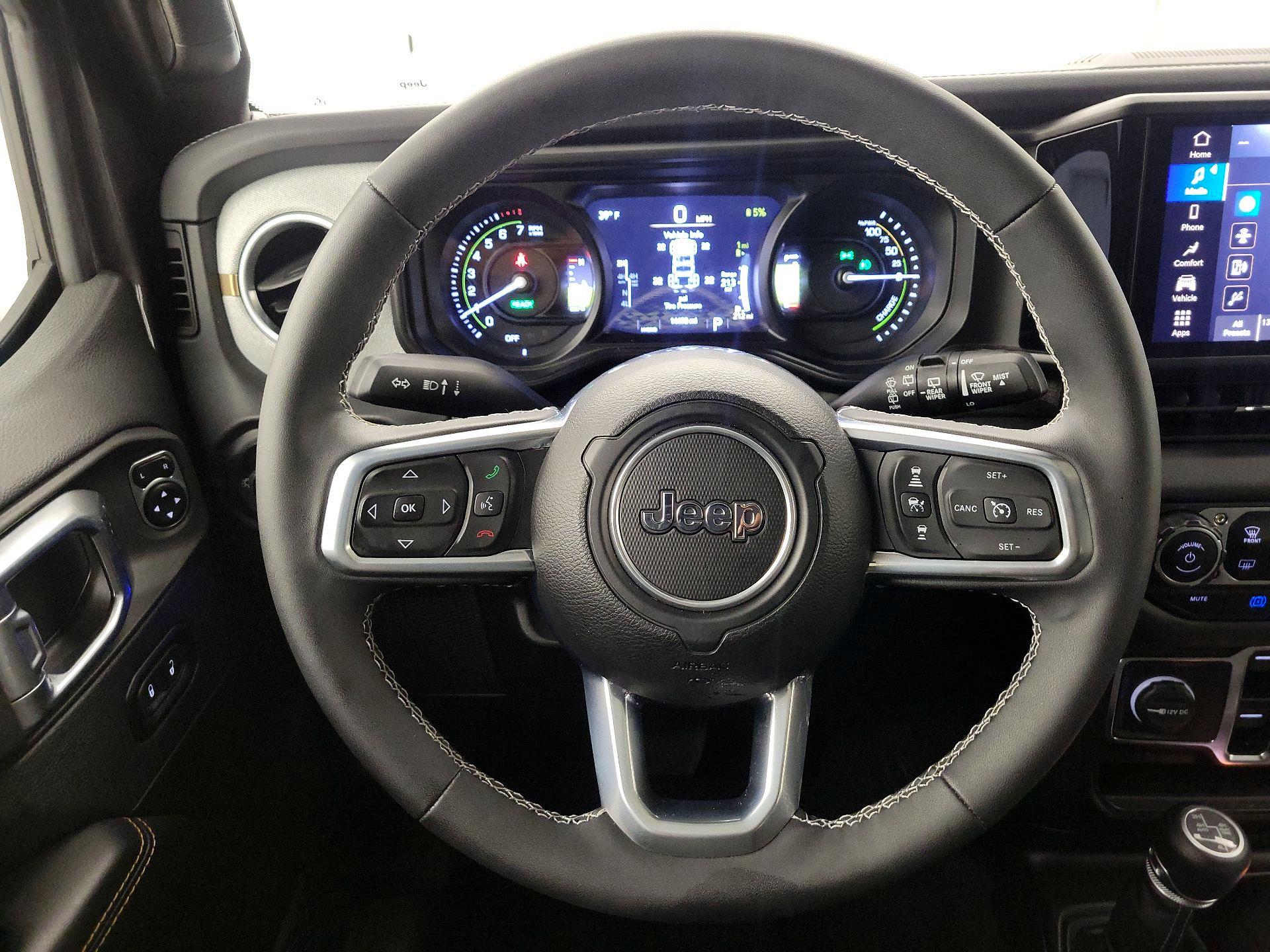 Thumbnail: 2025 Jeep Wrangler - 10