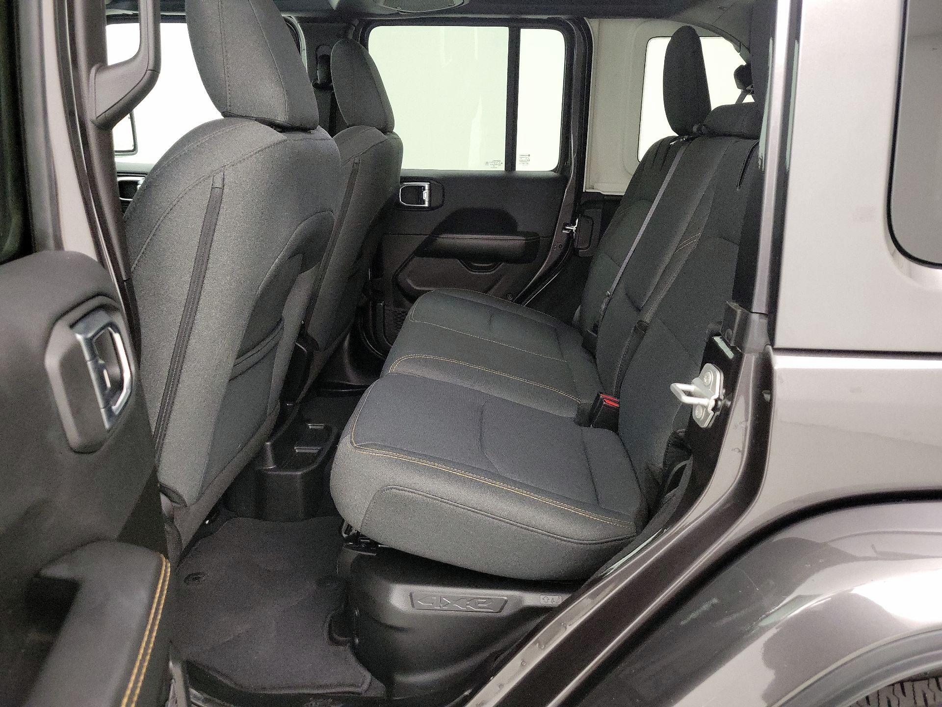 Thumbnail: 2025 Jeep Wrangler - 19