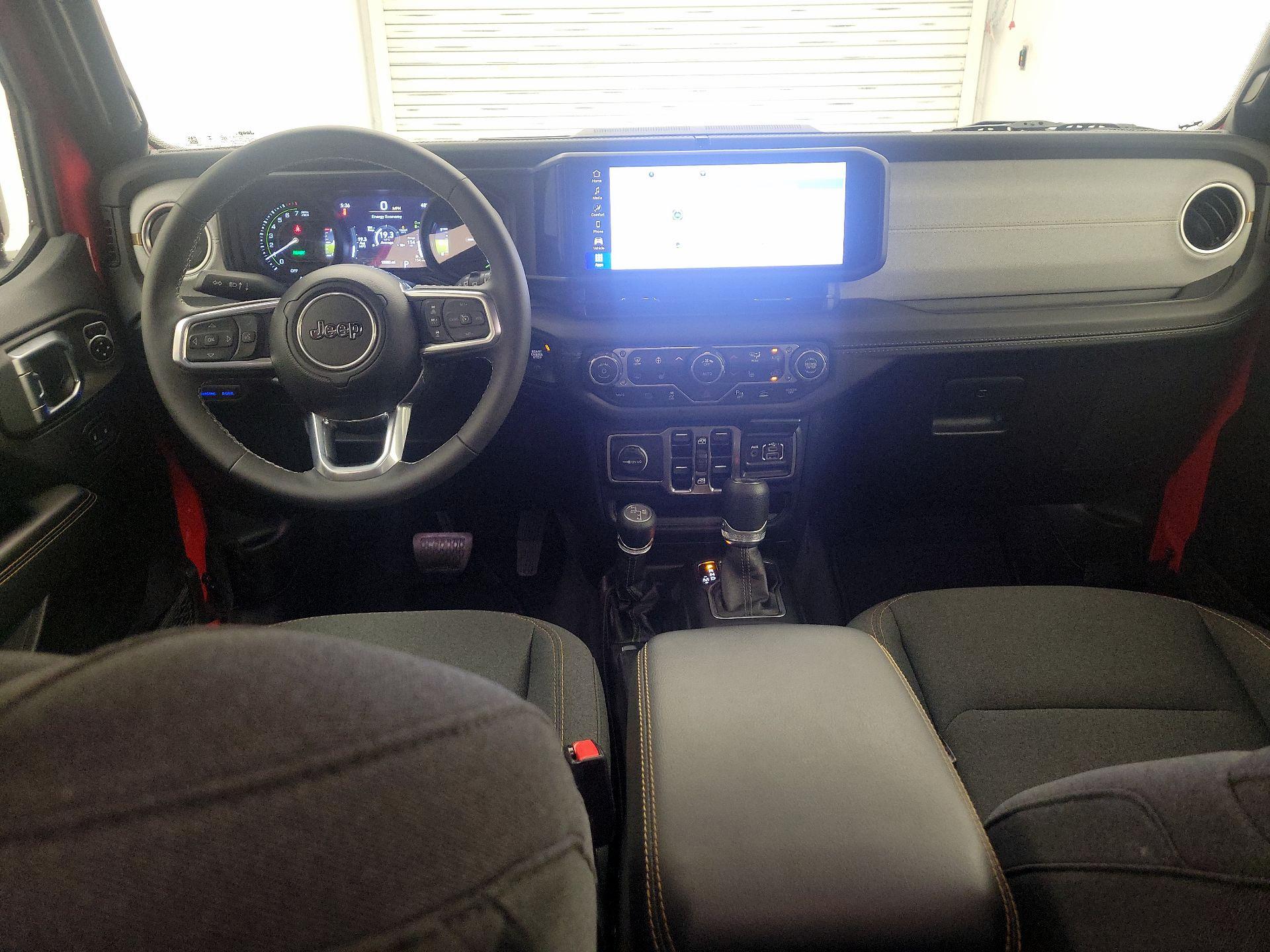 Thumbnail: 2025 Jeep Wrangler - 9
