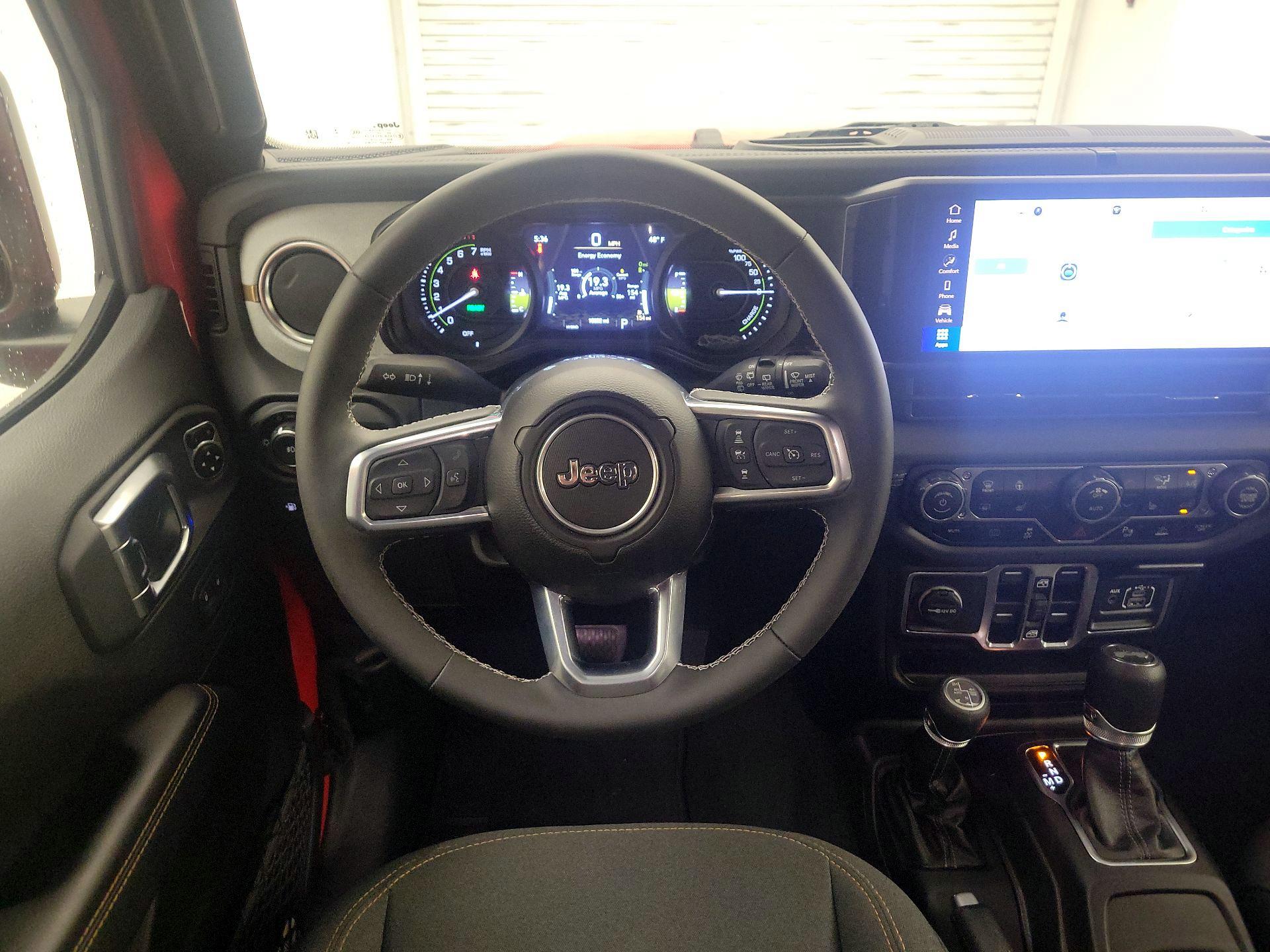 Thumbnail: 2025 Jeep Wrangler - 10