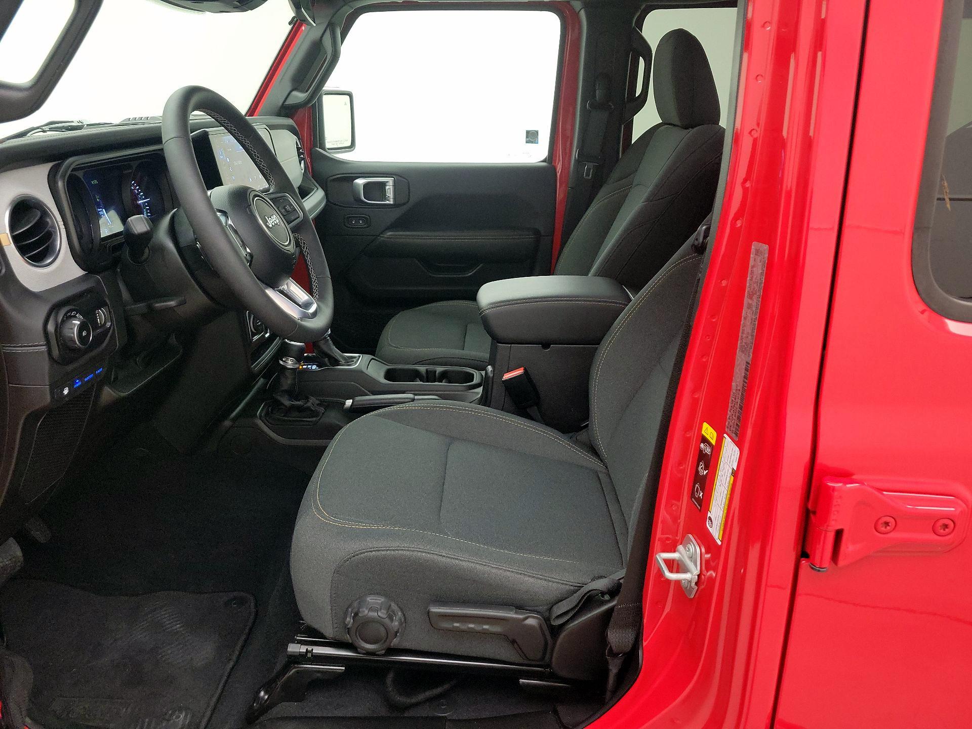 Thumbnail: 2025 Jeep Wrangler - 11