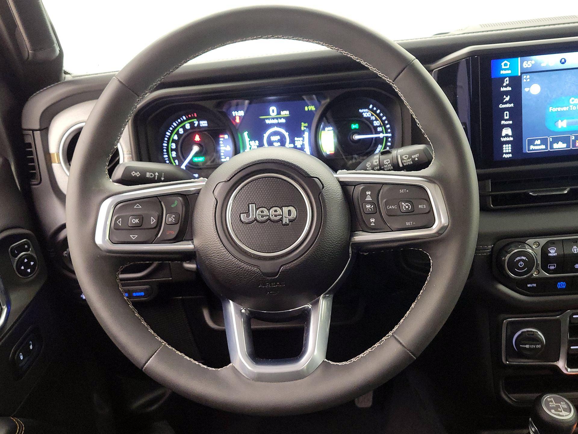 Thumbnail: 2025 Jeep Wrangler - 10