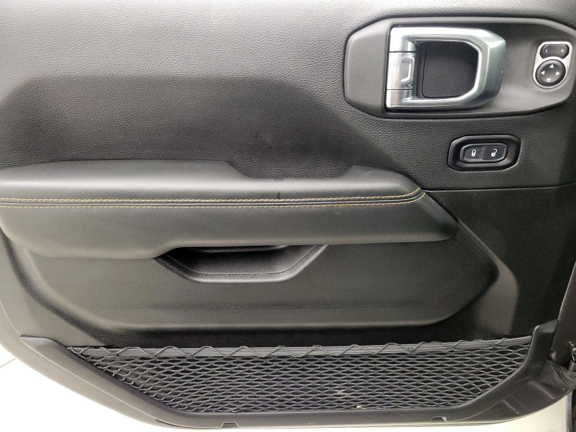 Thumbnail: 2025 Jeep Wrangler - 12