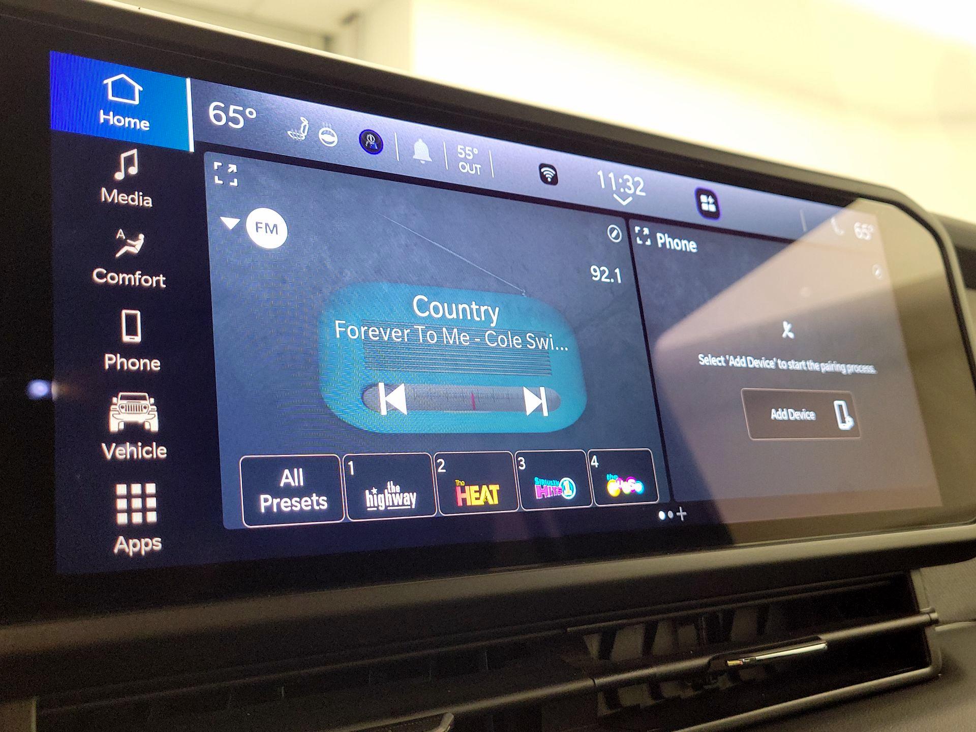 Thumbnail: 2025 Jeep Wrangler - 15