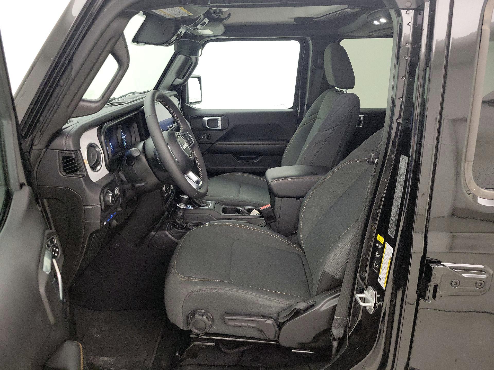 Thumbnail: 2025 Jeep Wrangler - 11