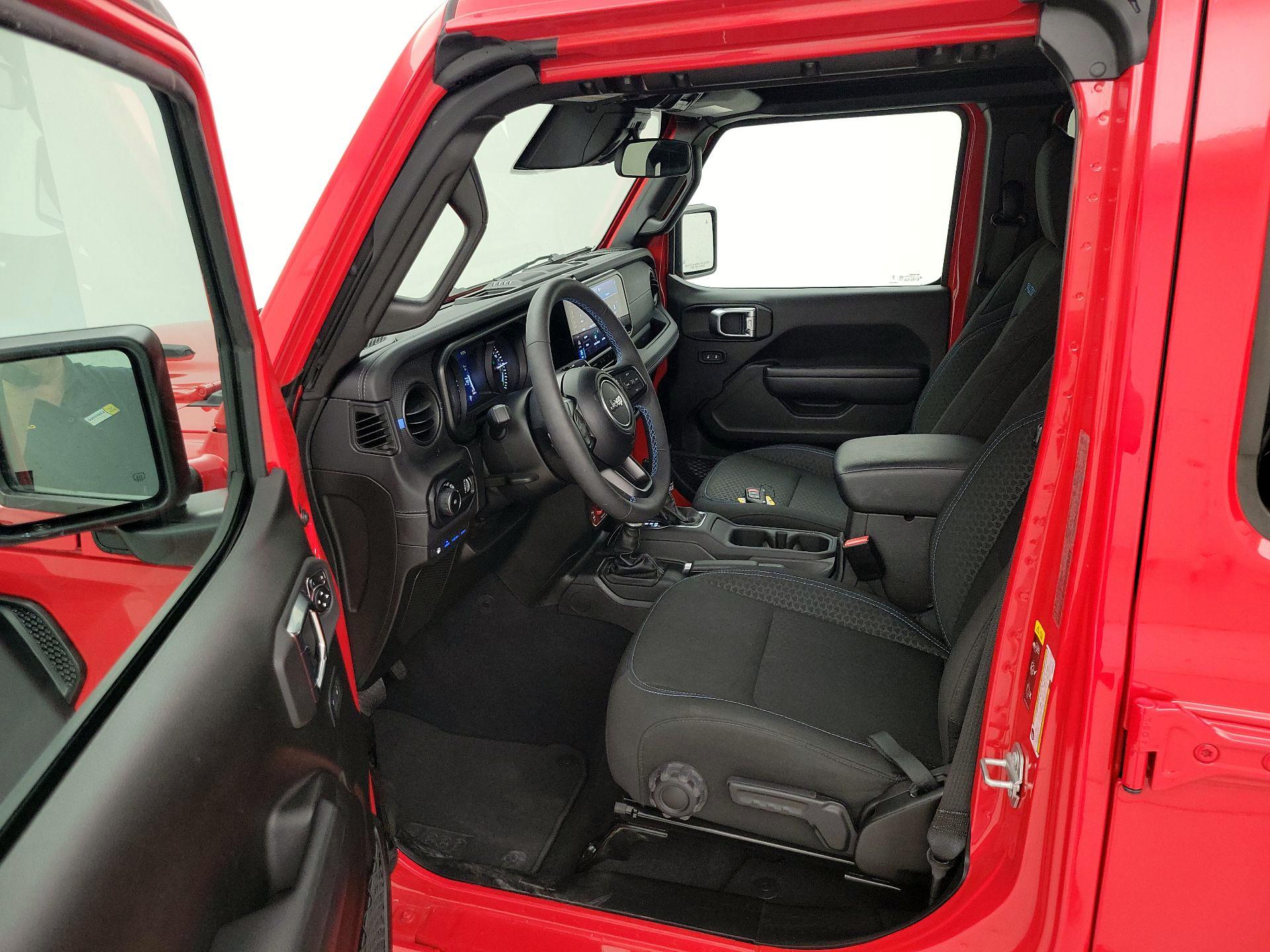 Thumbnail: 2025 Jeep Wrangler - 11