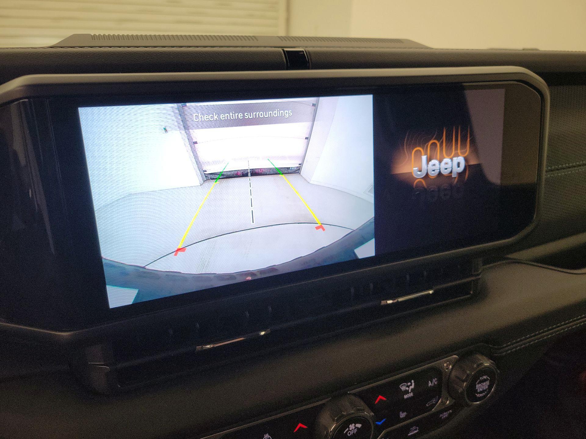 Thumbnail: 2025 Jeep Wrangler - 14