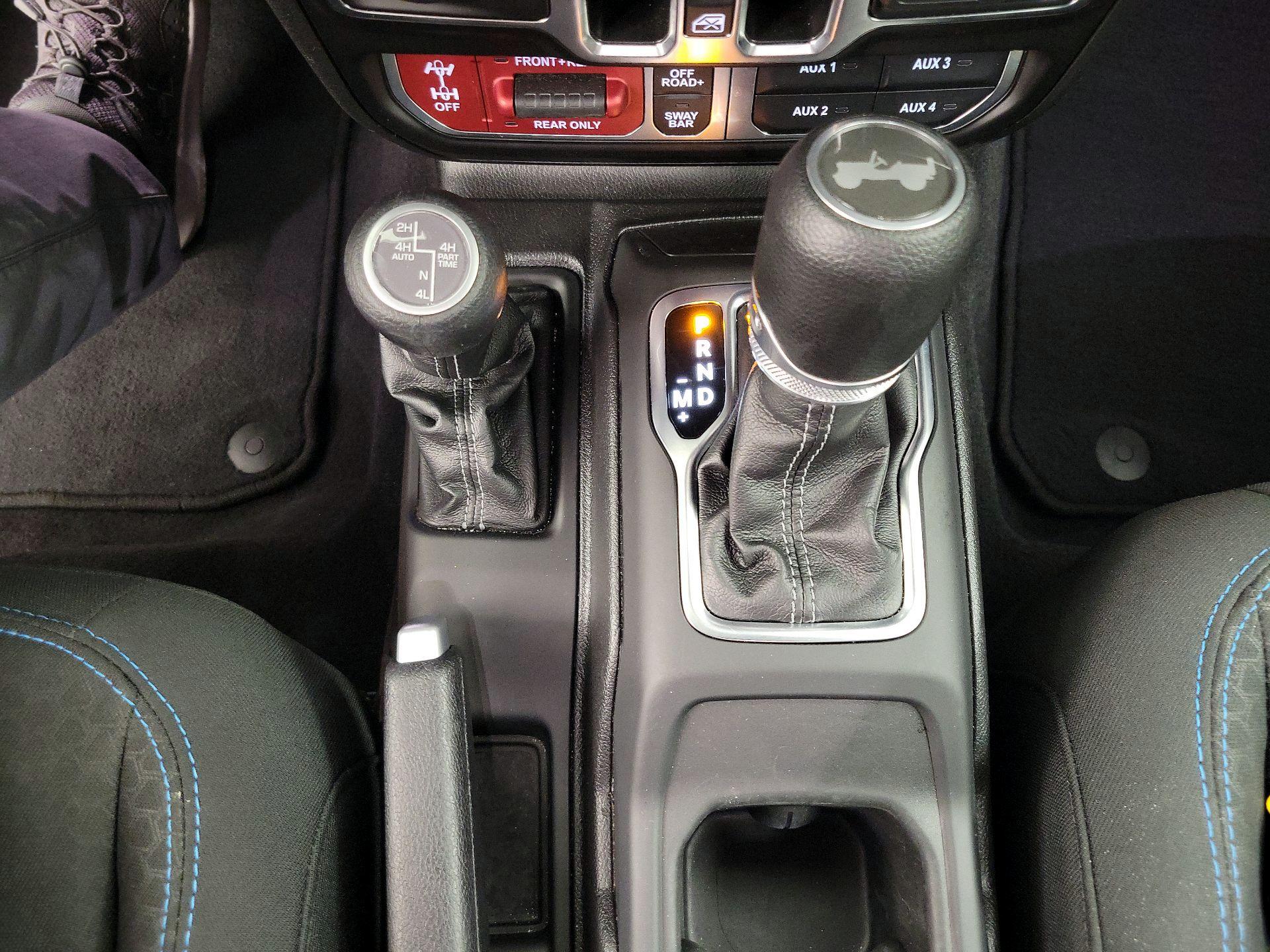 Thumbnail: 2025 Jeep Wrangler - 17