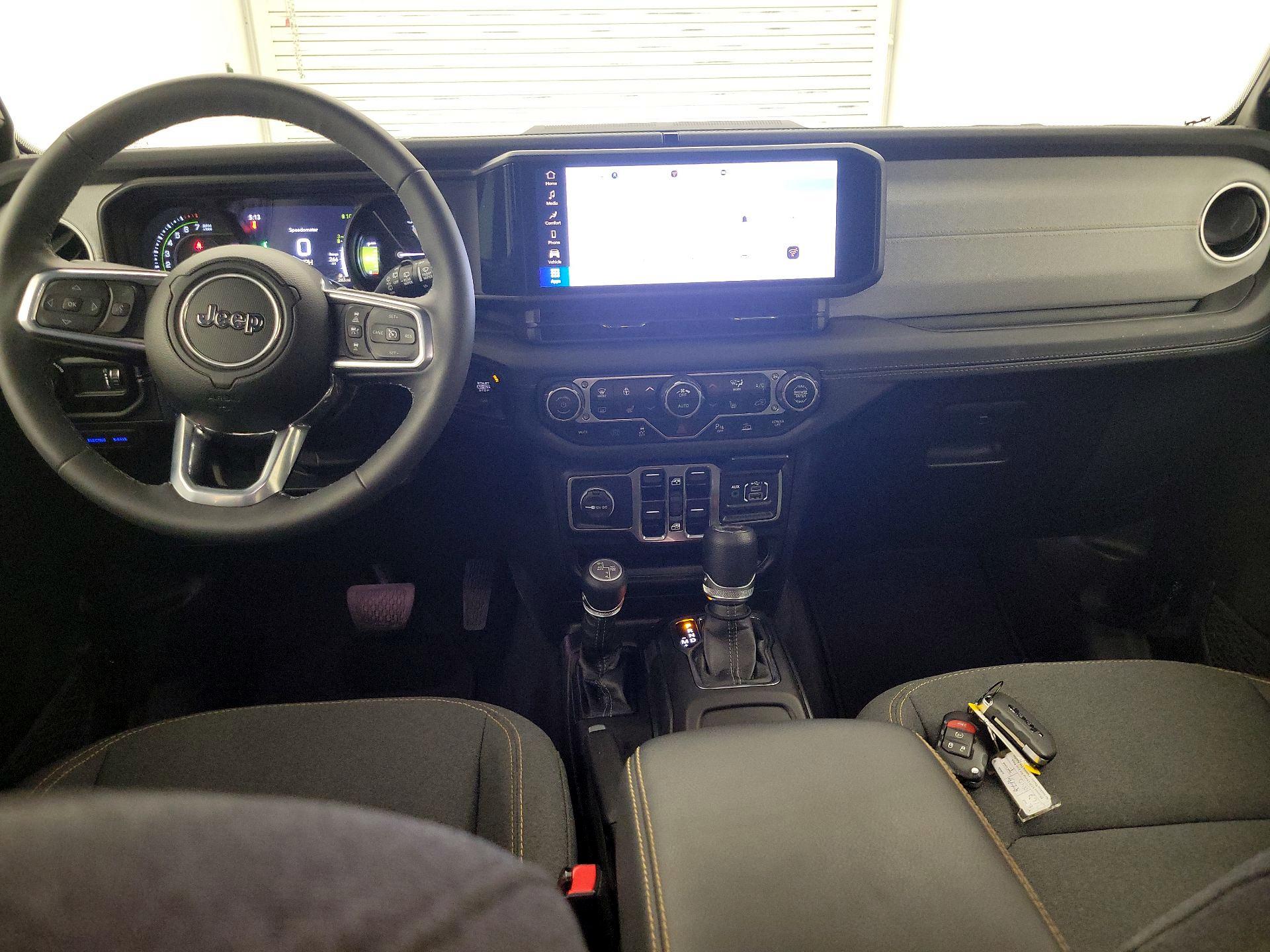 Thumbnail: 2025 Jeep Wrangler - 9