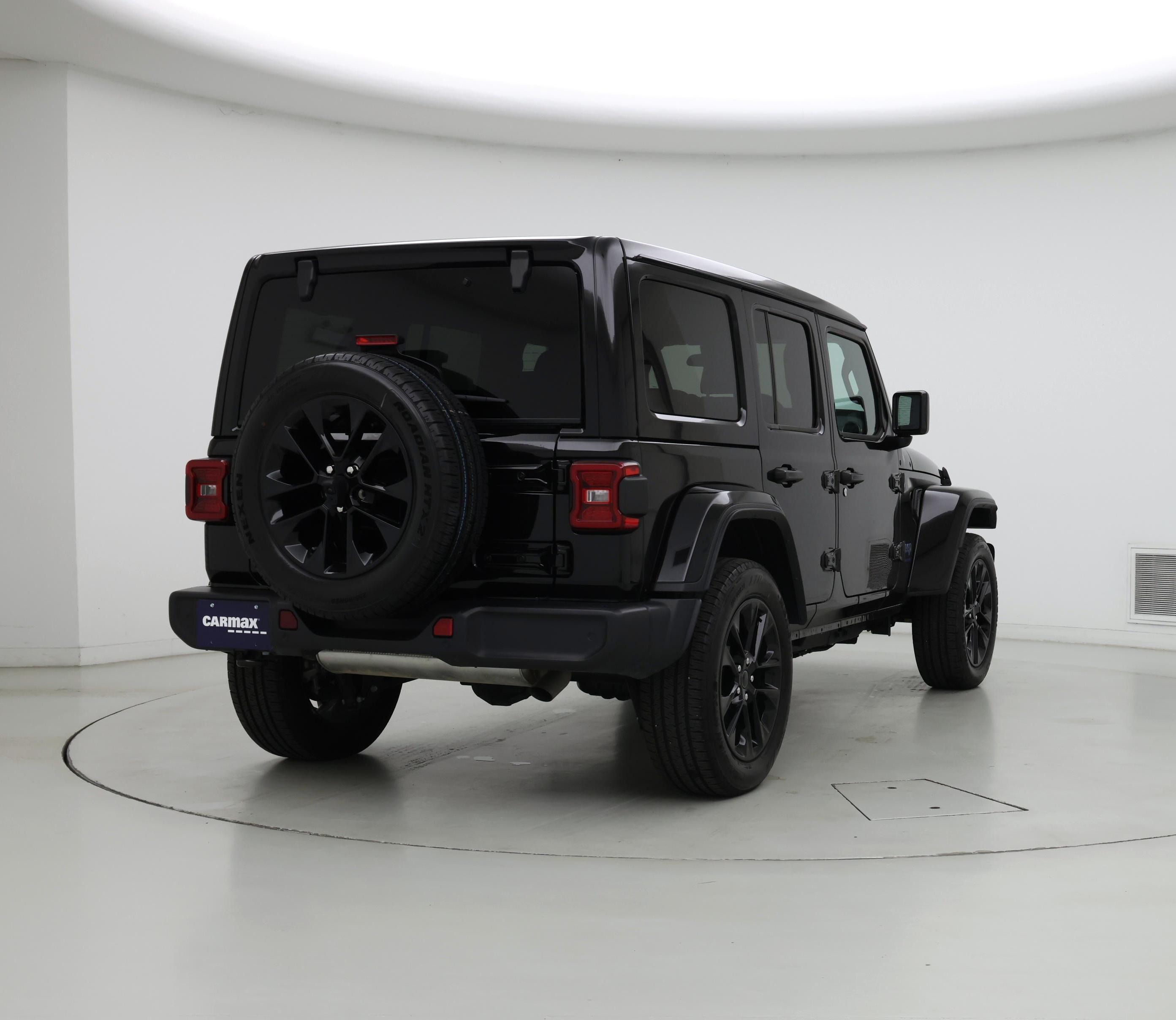 Thumbnail: 2025 Jeep Wrangler - 8