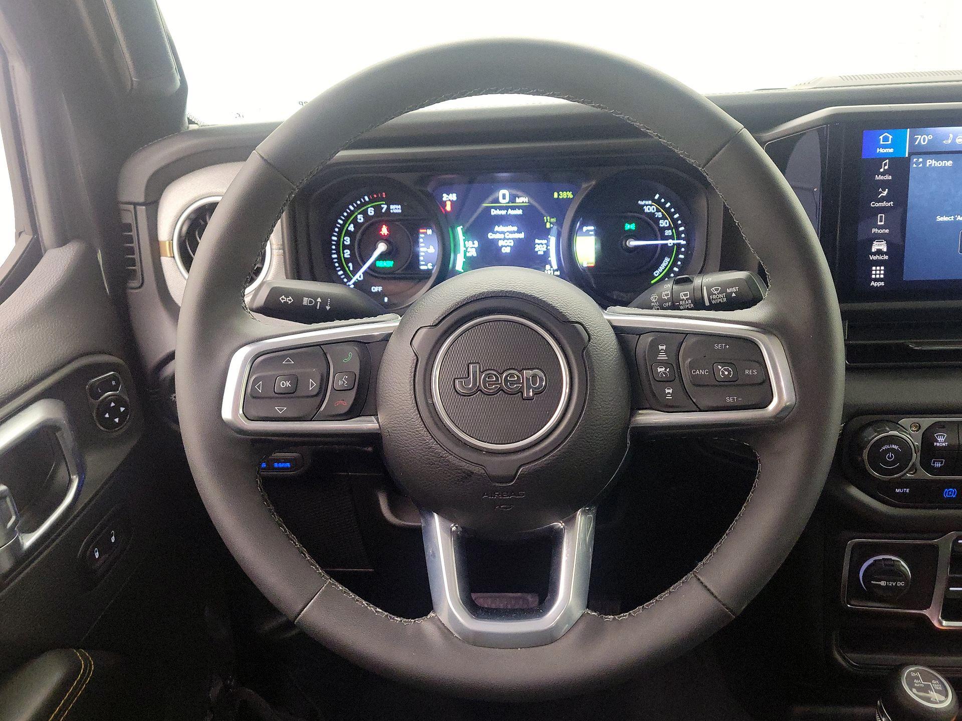 Thumbnail: 2025 Jeep Wrangler - 10