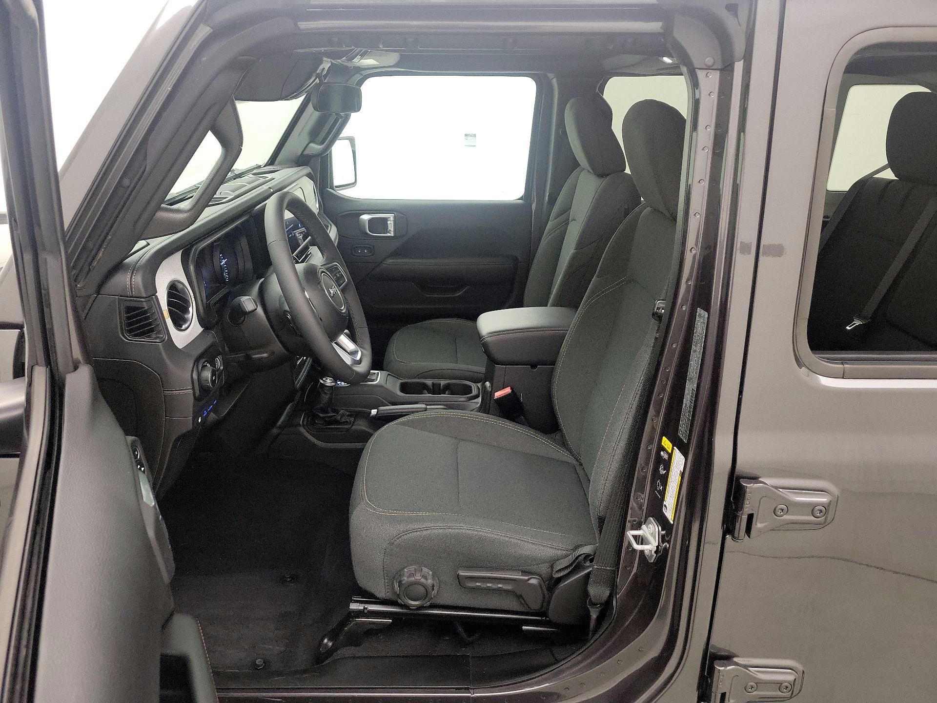 Thumbnail: 2025 Jeep Wrangler - 11